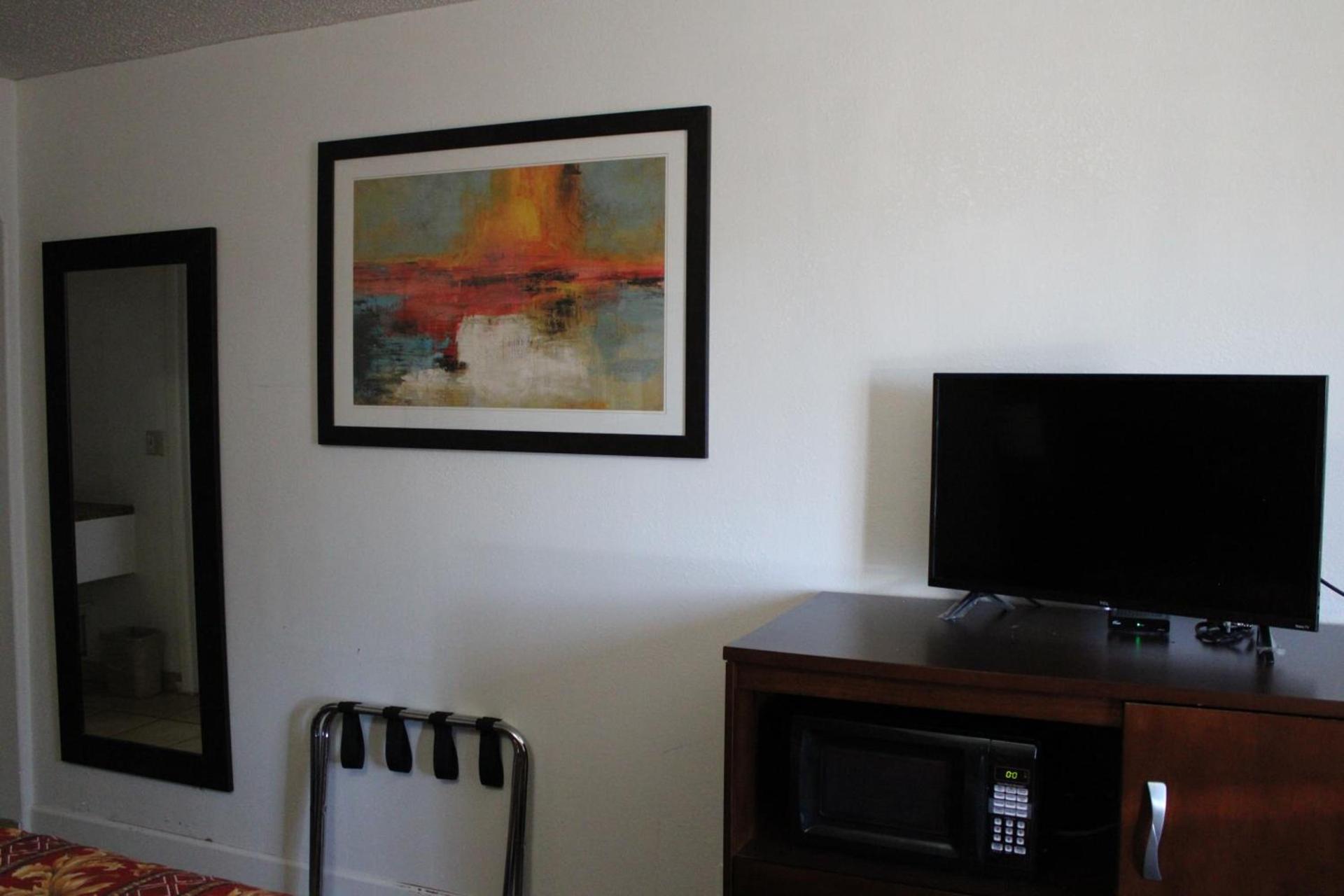 Flagstaff Motel photo 21