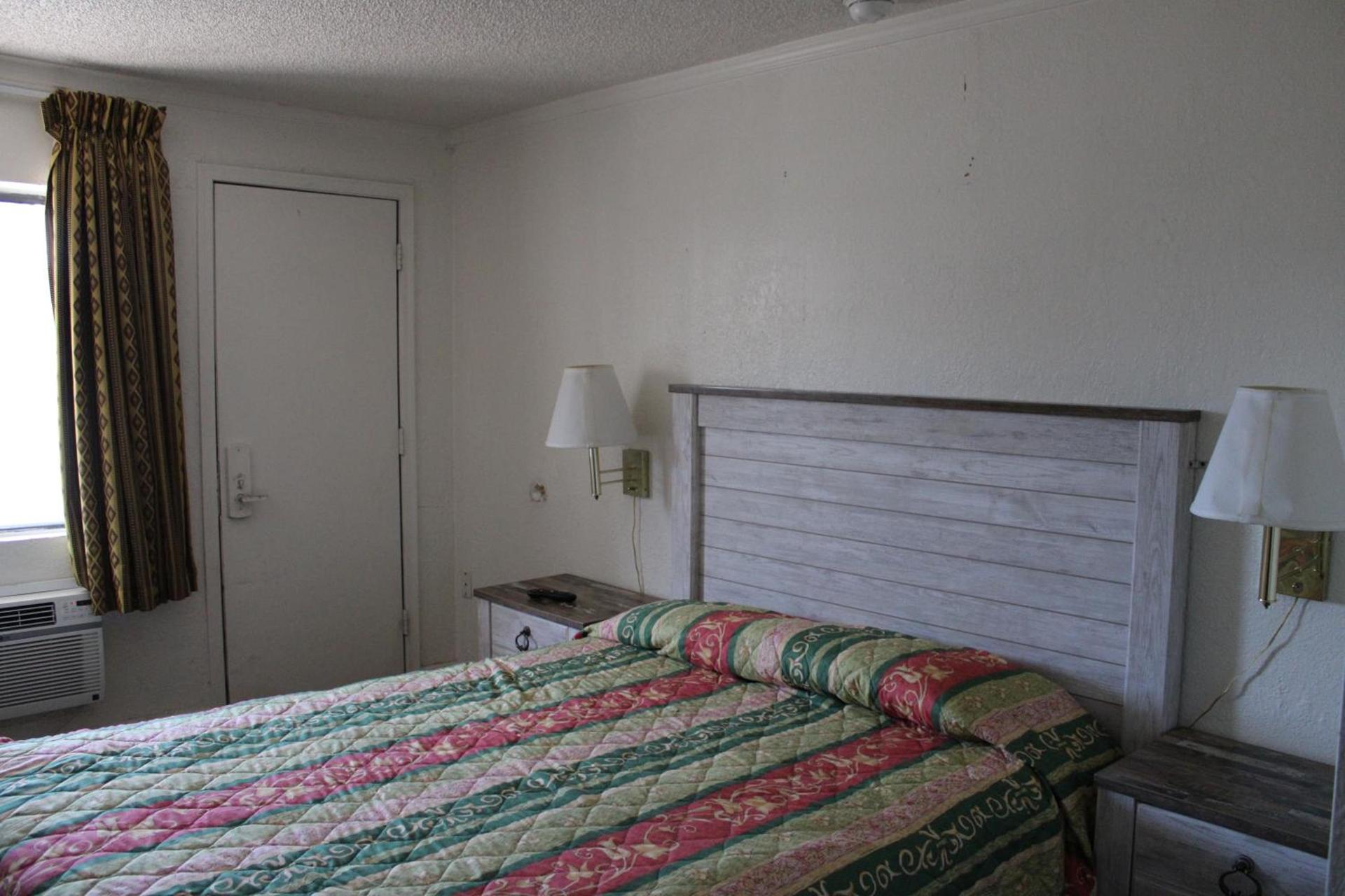 Flagstaff Motel photo 7