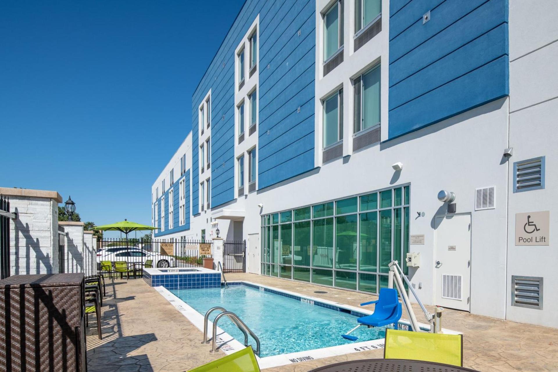 SpringHill Suites Dallas Central Expressway photo 55