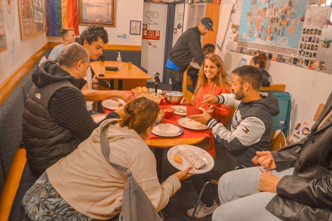 ITH San Francisco Pacific Tradewinds Backpacker Hostel photo 19