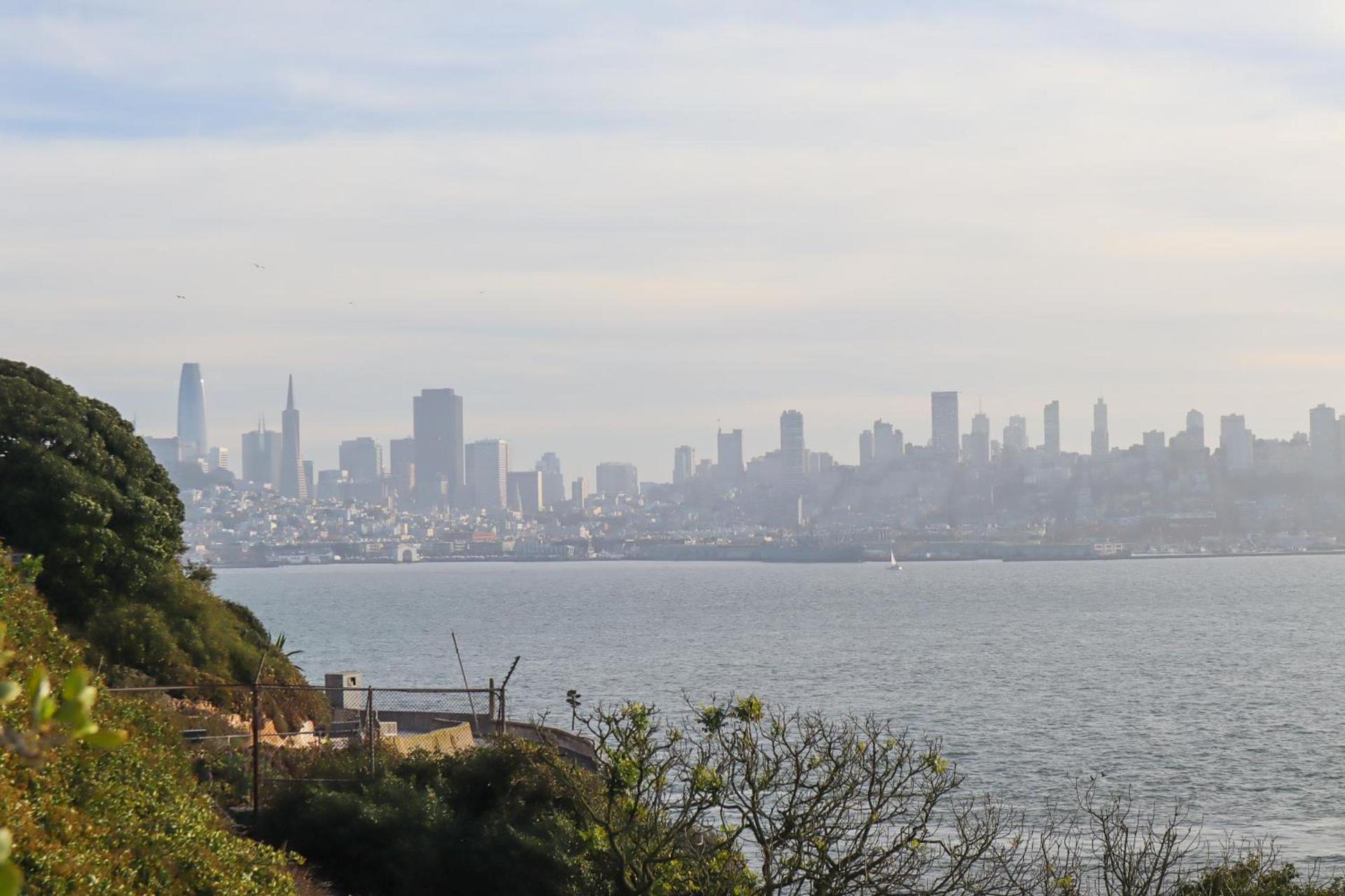 ITH San Francisco Pacific Tradewinds Backpacker Hostel photo 44