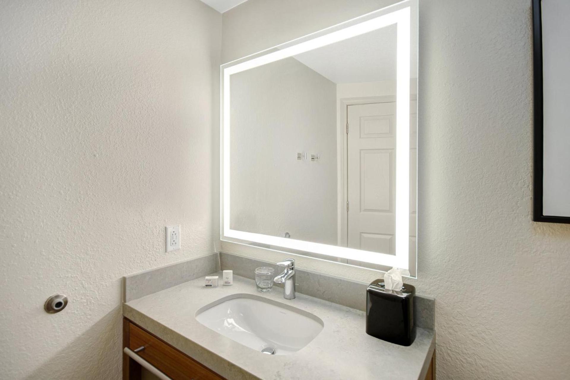 Candlewood Suites Columbia-Fort Jackson by IHG photo 17