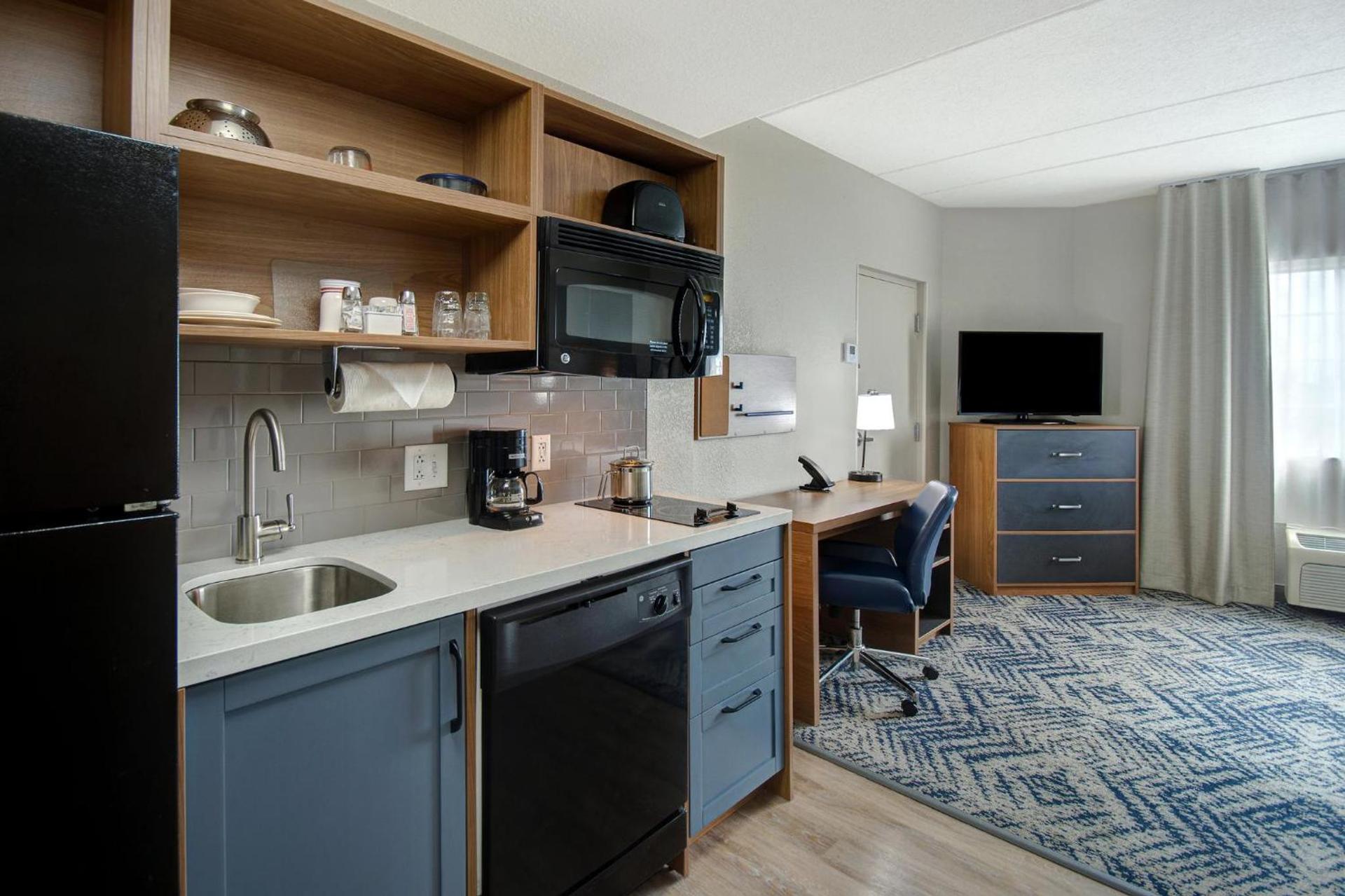 Candlewood Suites Columbia-Fort Jackson by IHG photo 53