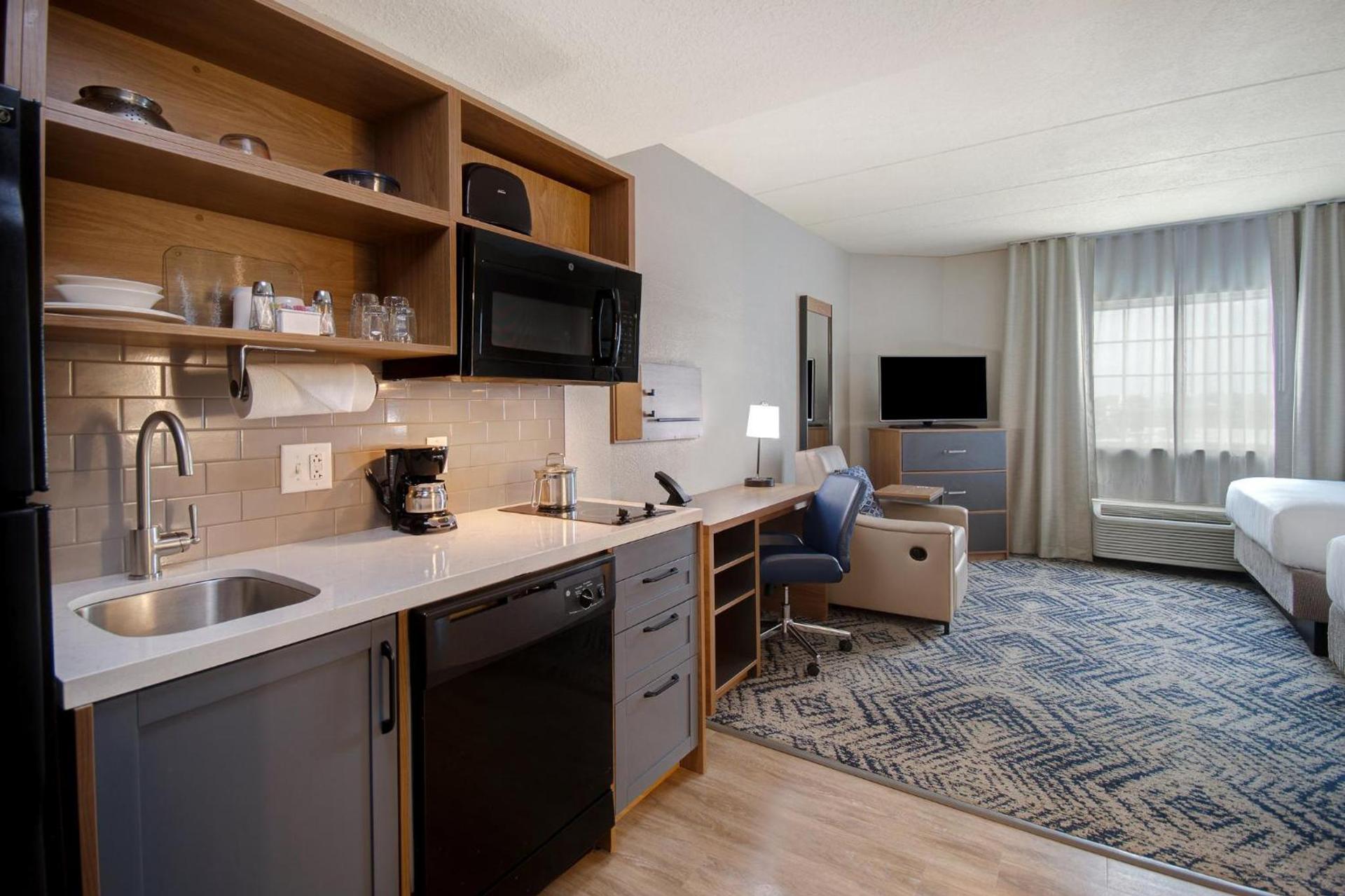Candlewood Suites Columbia-Fort Jackson by IHG photo 62