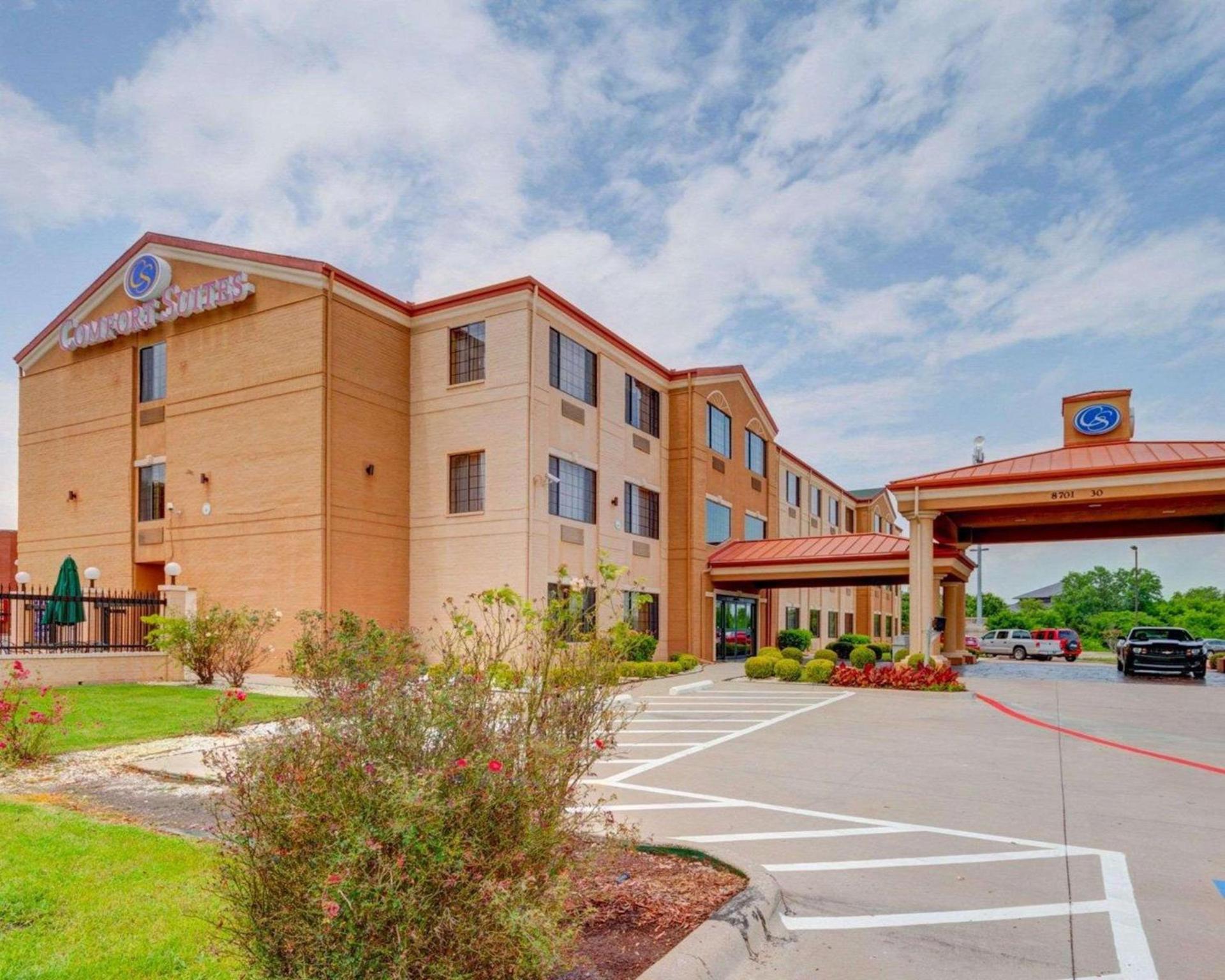 Comfort Suites Lake Ray Hubbard photo 4