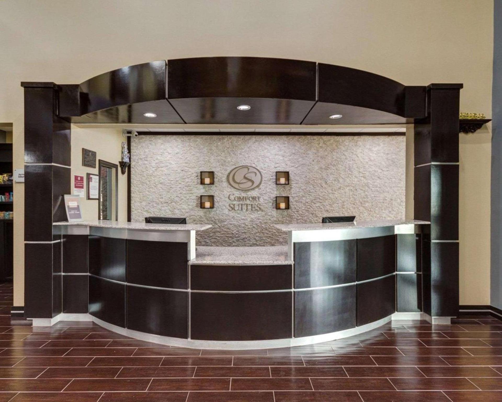 Comfort Suites Lake Ray Hubbard photo 8