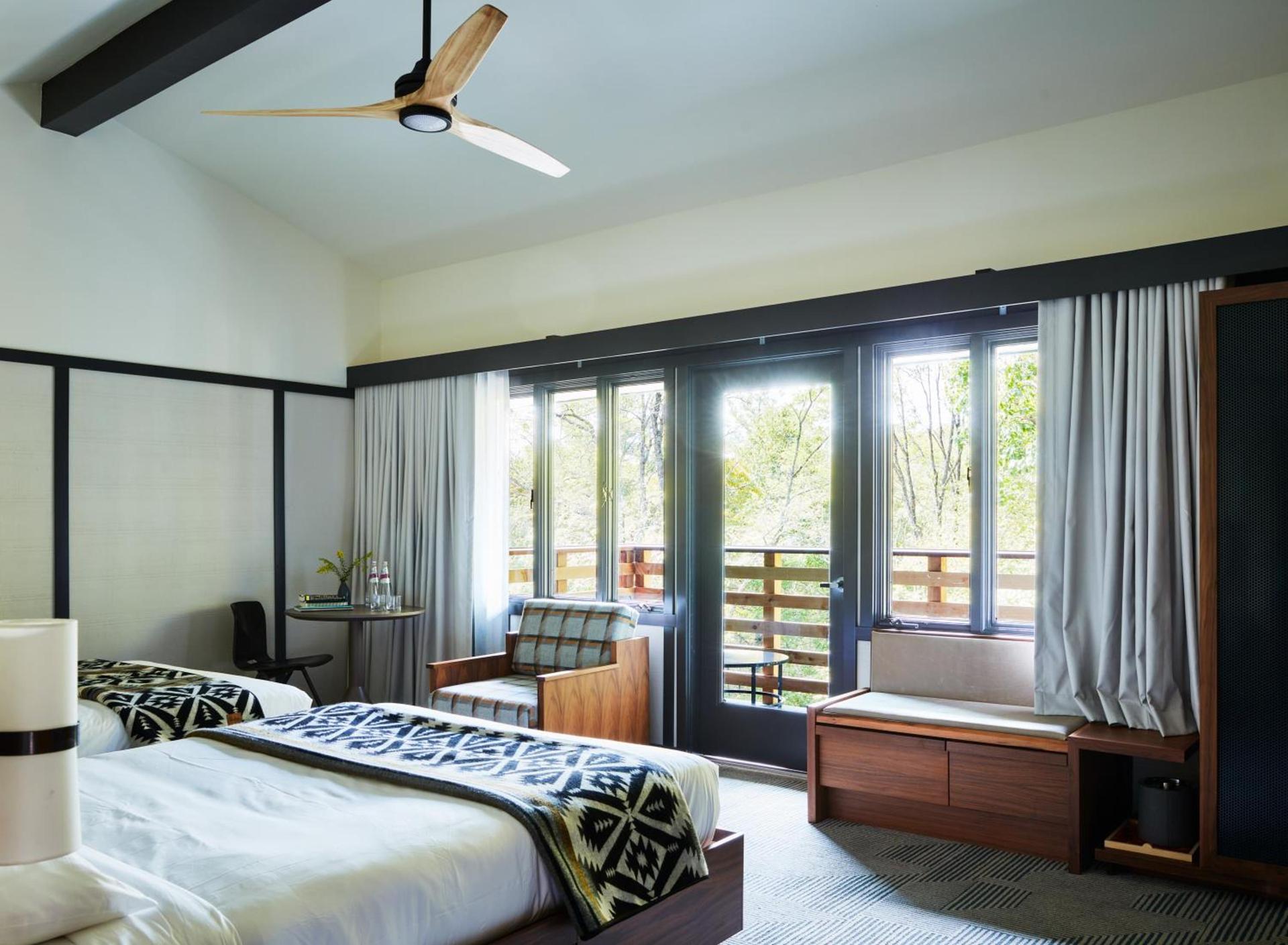 Skyline Lodge photo 6