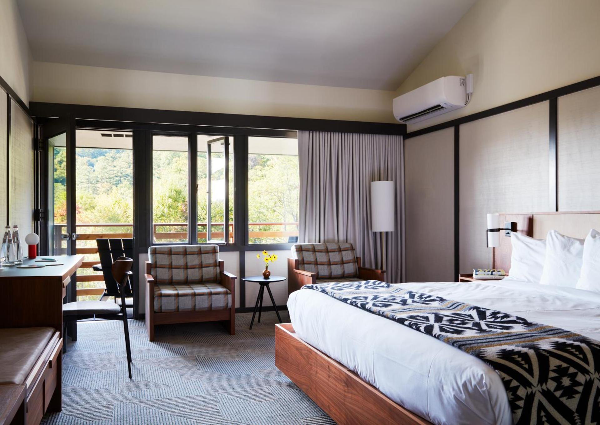 Skyline Lodge photo 3