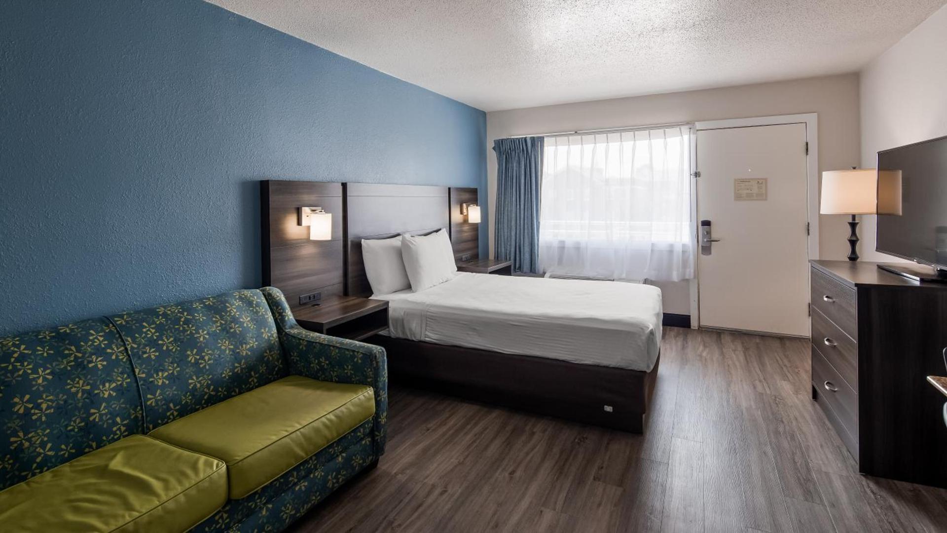 SureStay Hotel by Best Western Virginia Beach Royal Clipper photo 14