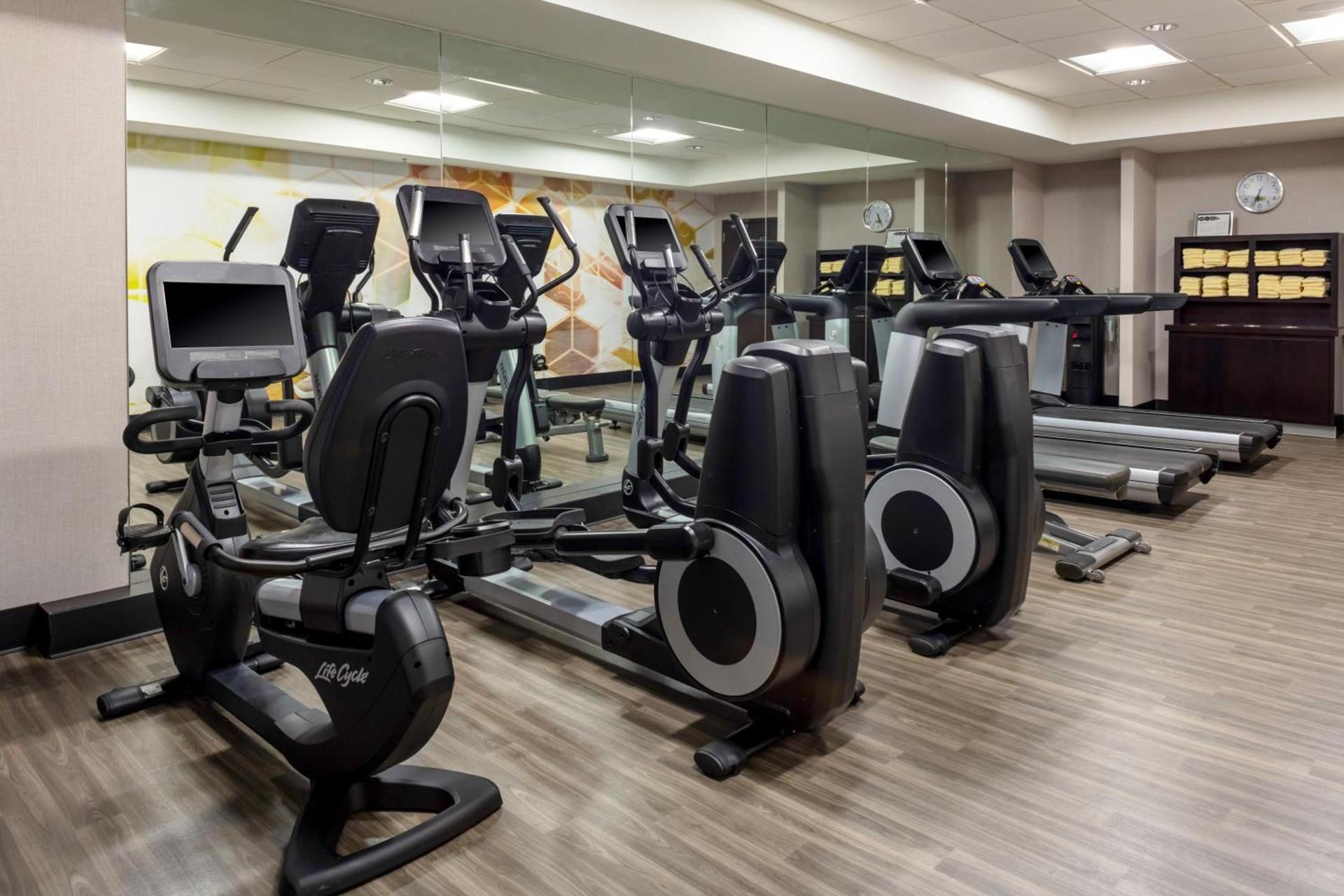 Hyatt Place-Dallas/Arlington photo 28