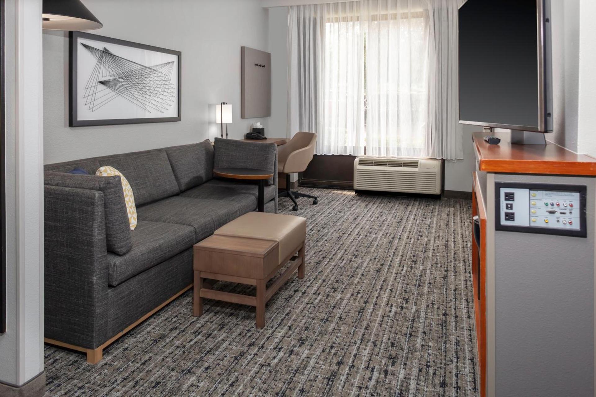 Hyatt Place-Dallas/Arlington photo 18