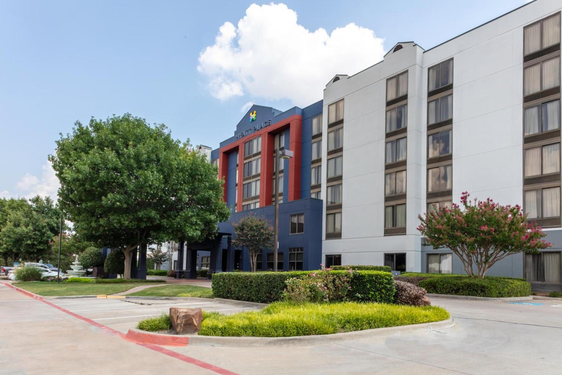Hyatt Place-Dallas/Arlington photo 6