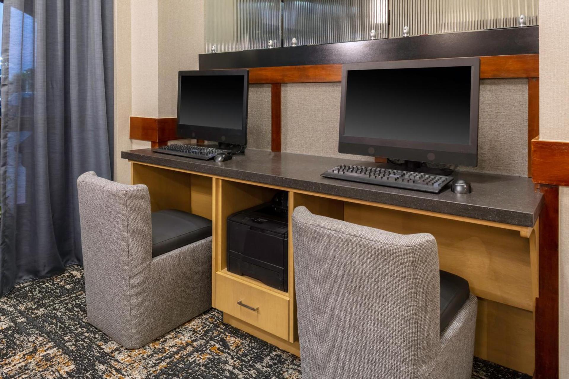Hyatt Place-Dallas/Arlington photo 29