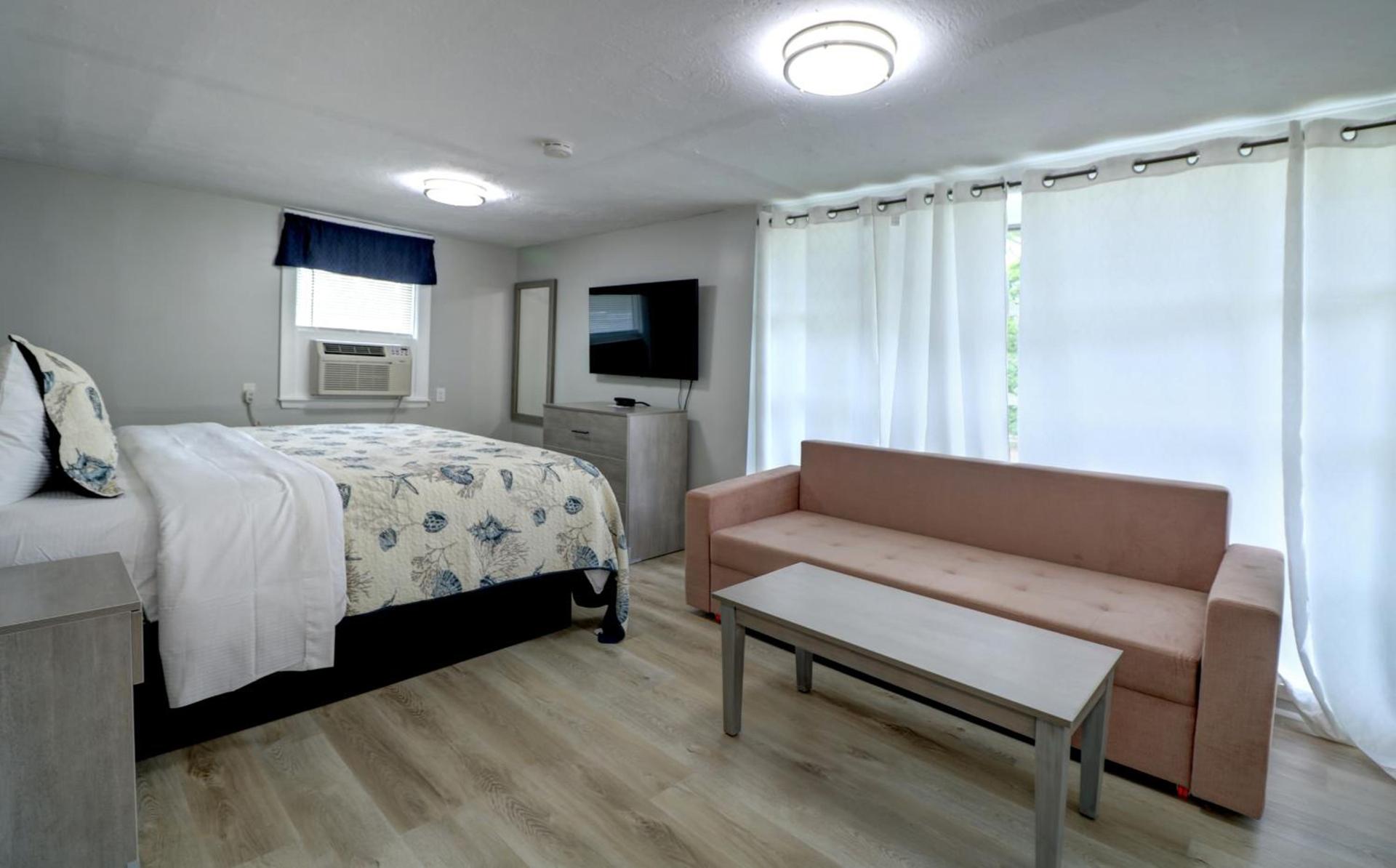 Windrift Motel photo 47