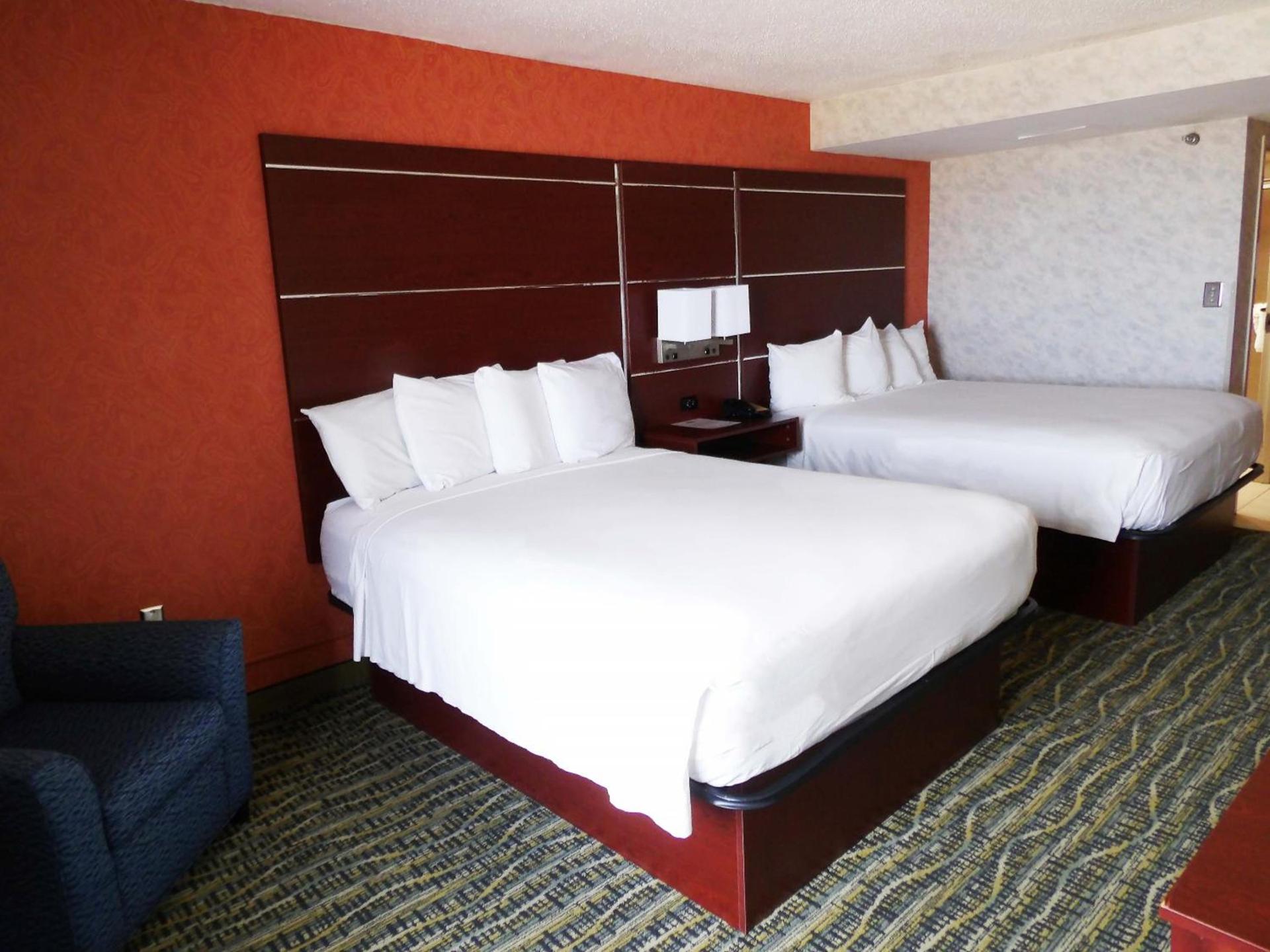 The Breakers Resort Inn photo 4