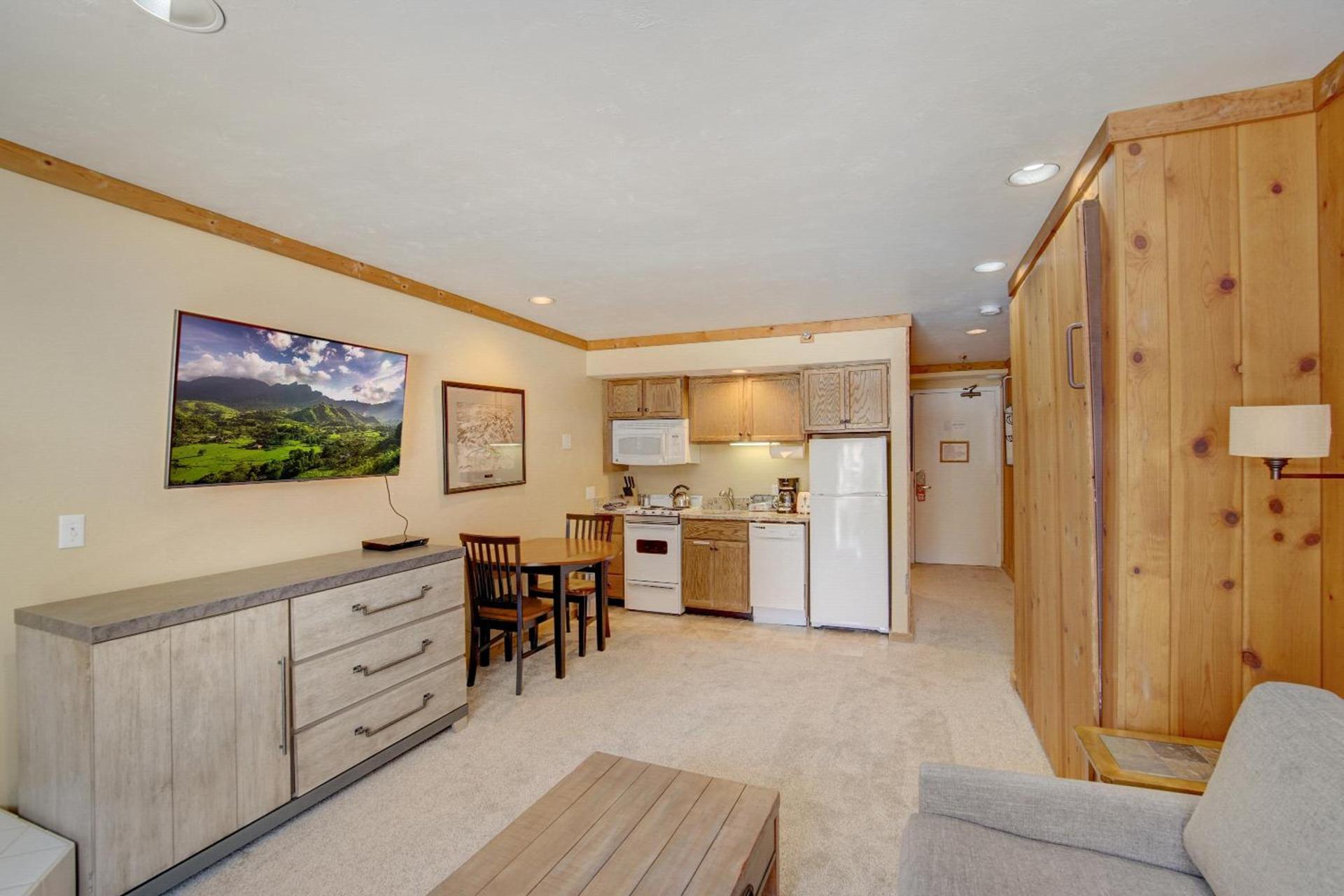 The Lodge at the Mountain Village by All Seasons Resort Lodging photo 42
