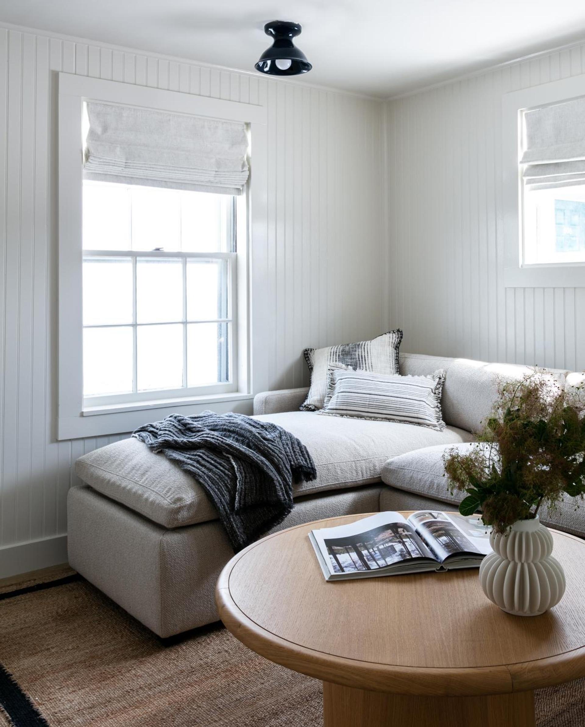 Bluebird Ocean Point Inn photo 2