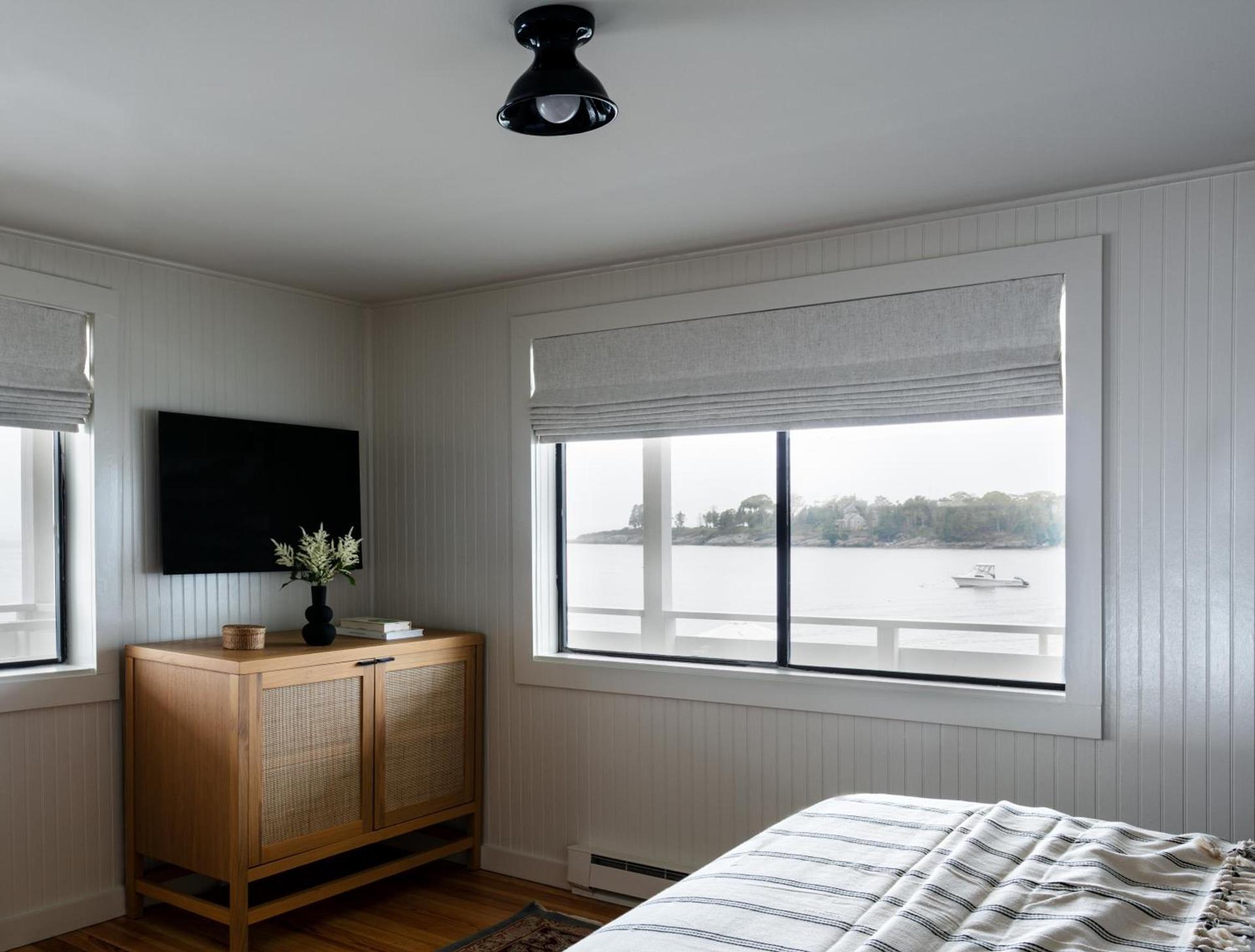 Bluebird Ocean Point Inn photo 44