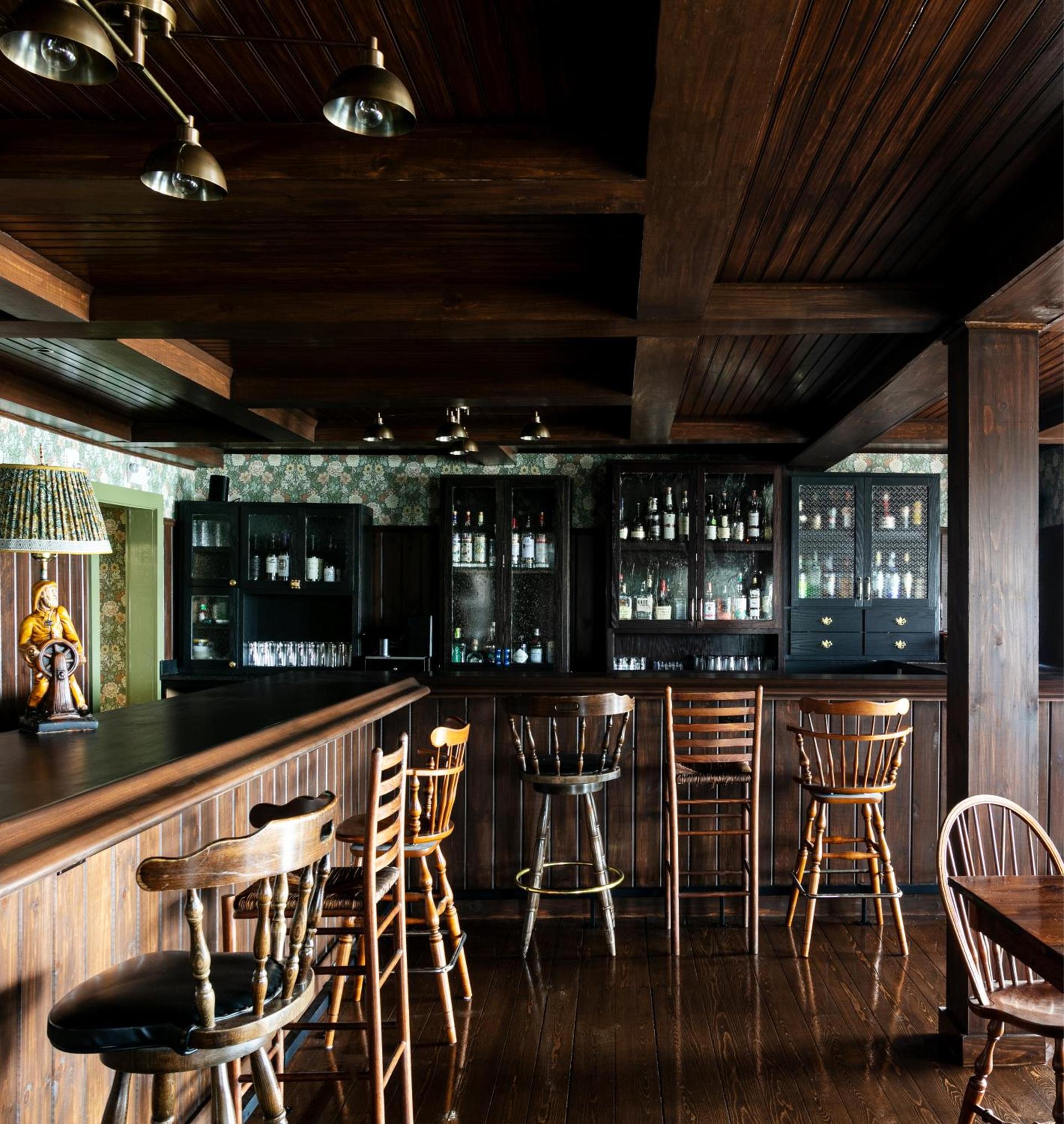 Bluebird Ocean Point Inn photo 46