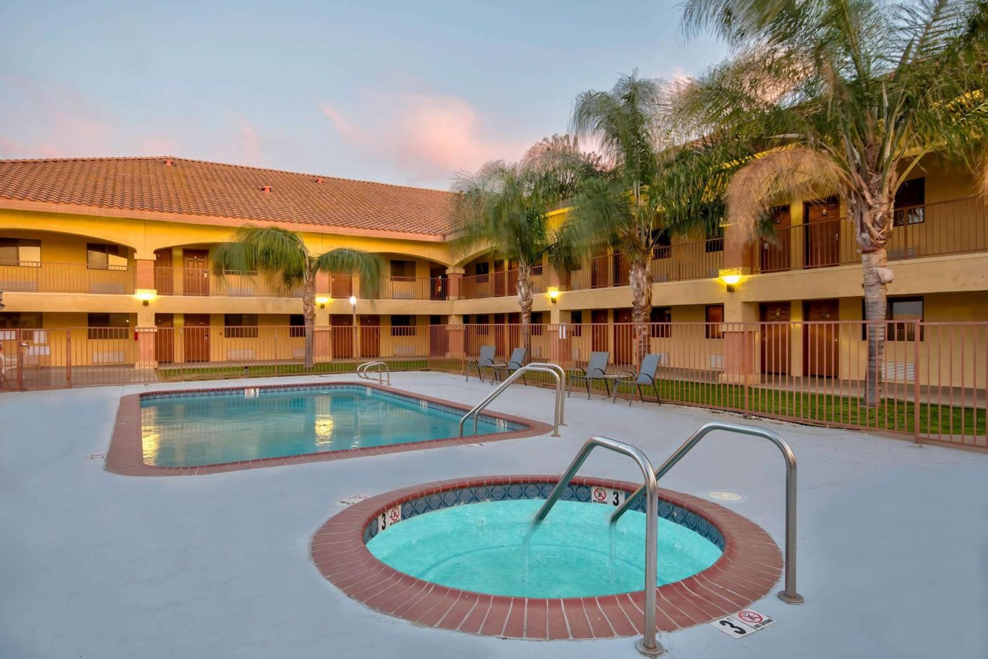Motel 6-Santa Nella, CA - Los Banos photo 4