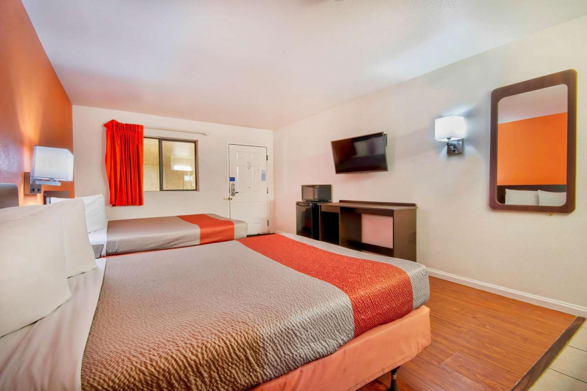 Motel 6-Santa Nella, CA - Los Banos photo 9