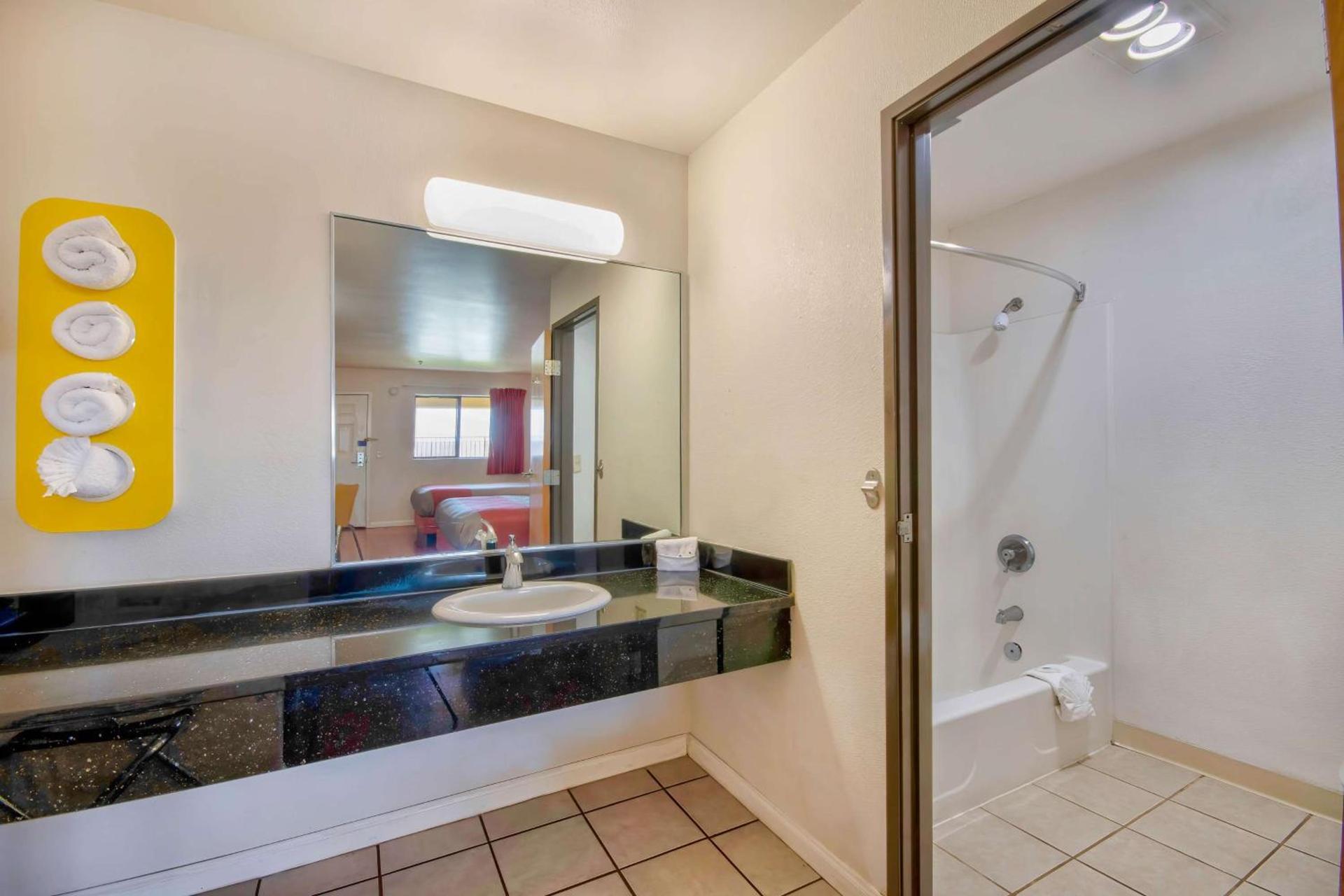 Motel 6-Santa Nella, CA - Los Banos photo 19
