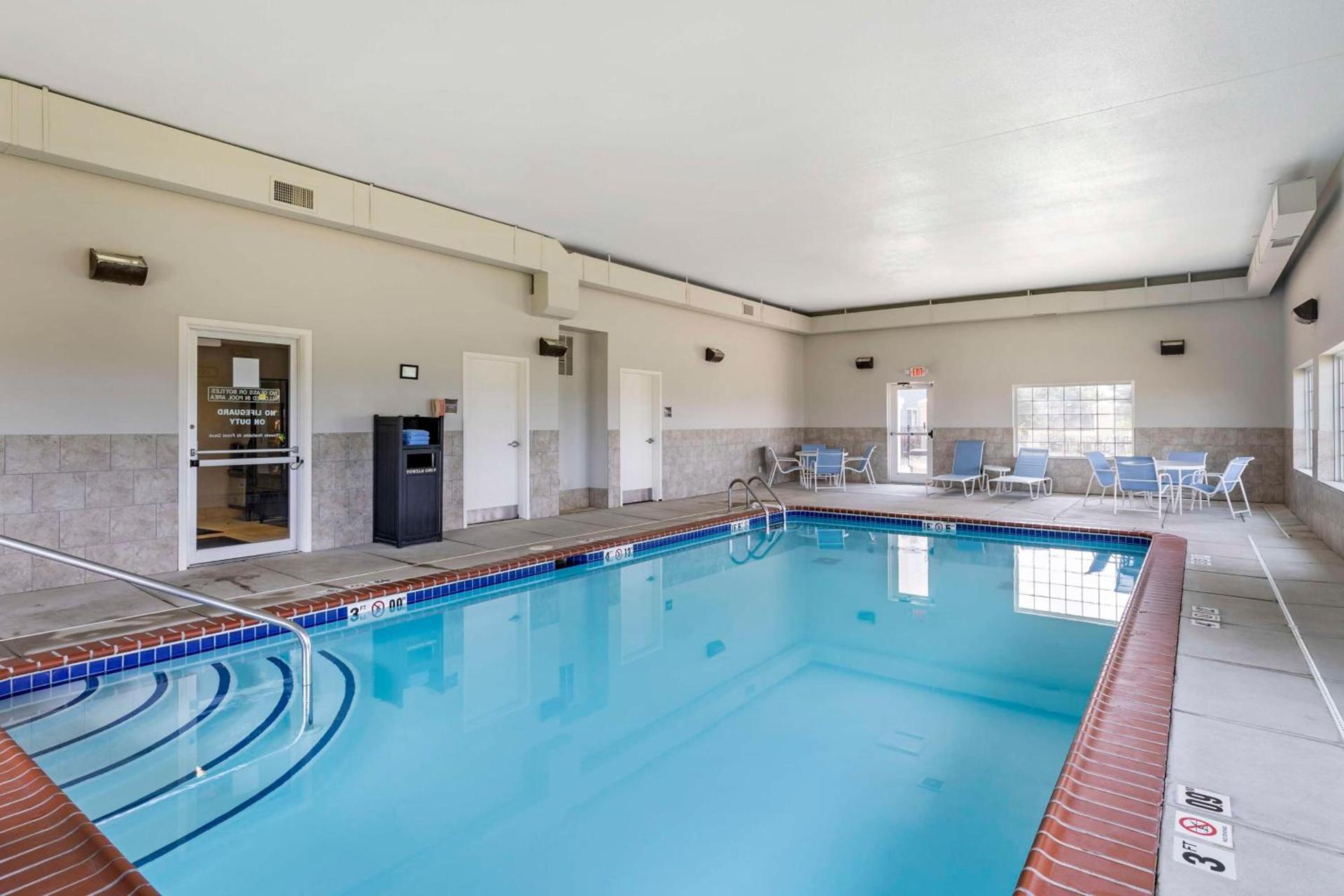 Best Western Plus MidAmerica Hotel photo 7