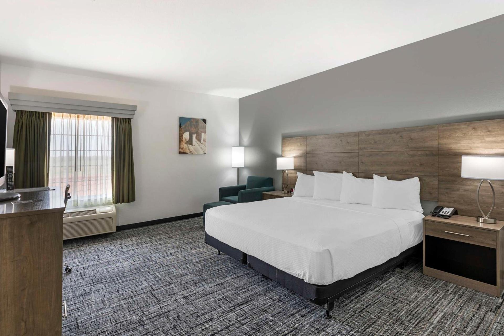 Best Western Plus MidAmerica Hotel photo 22