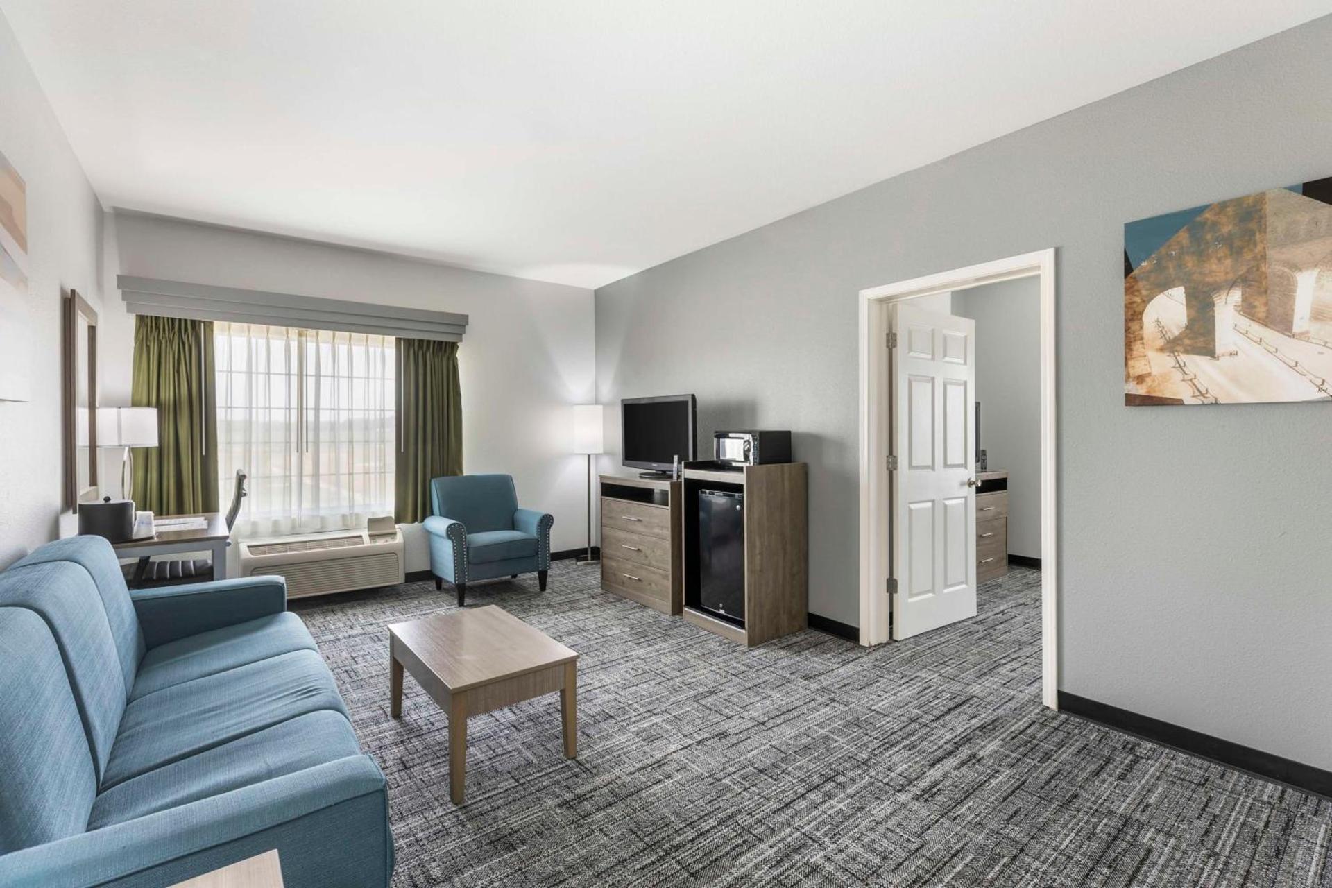 Best Western Plus MidAmerica Hotel photo 28