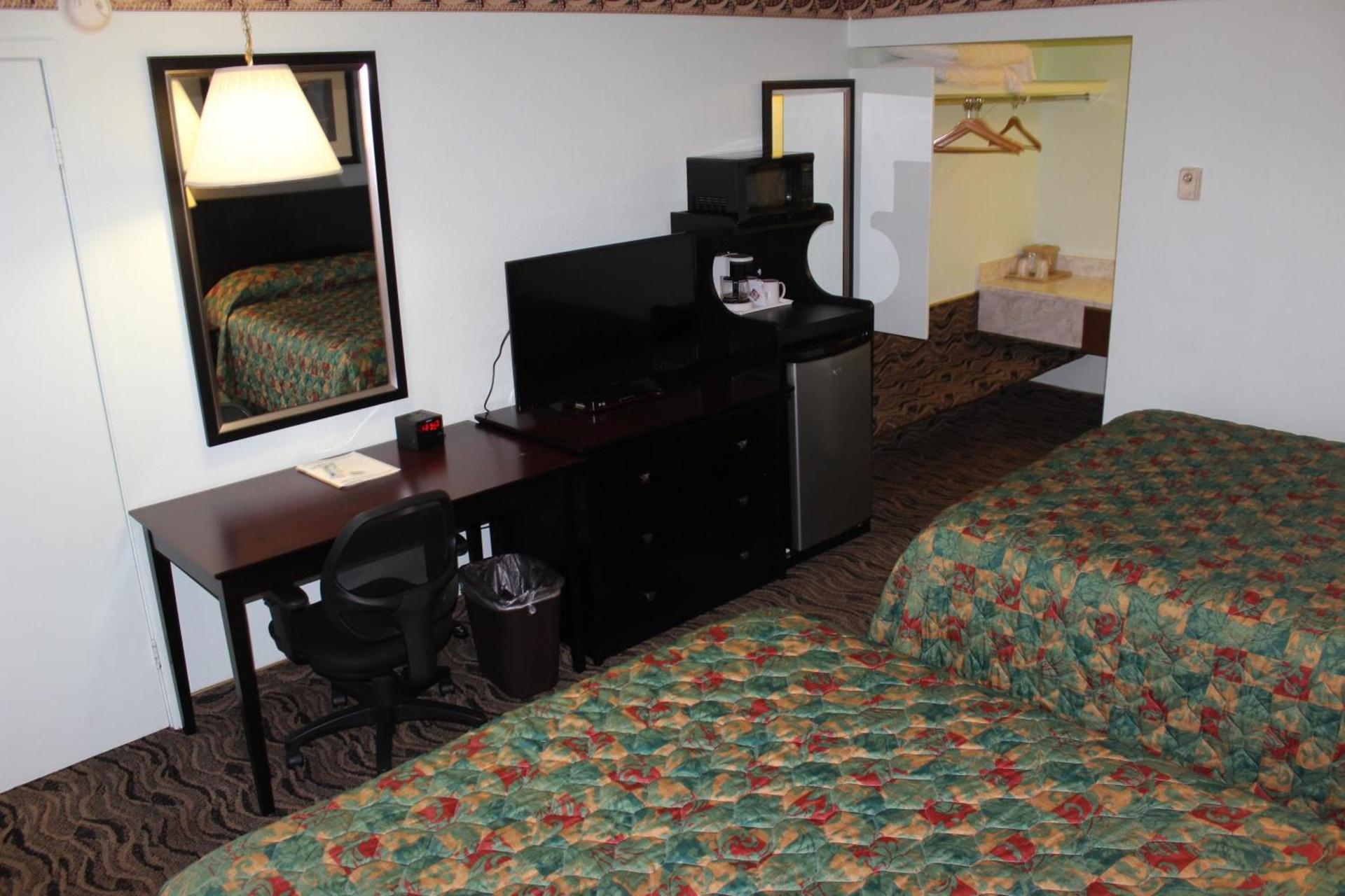 Safari Inn photo 32
