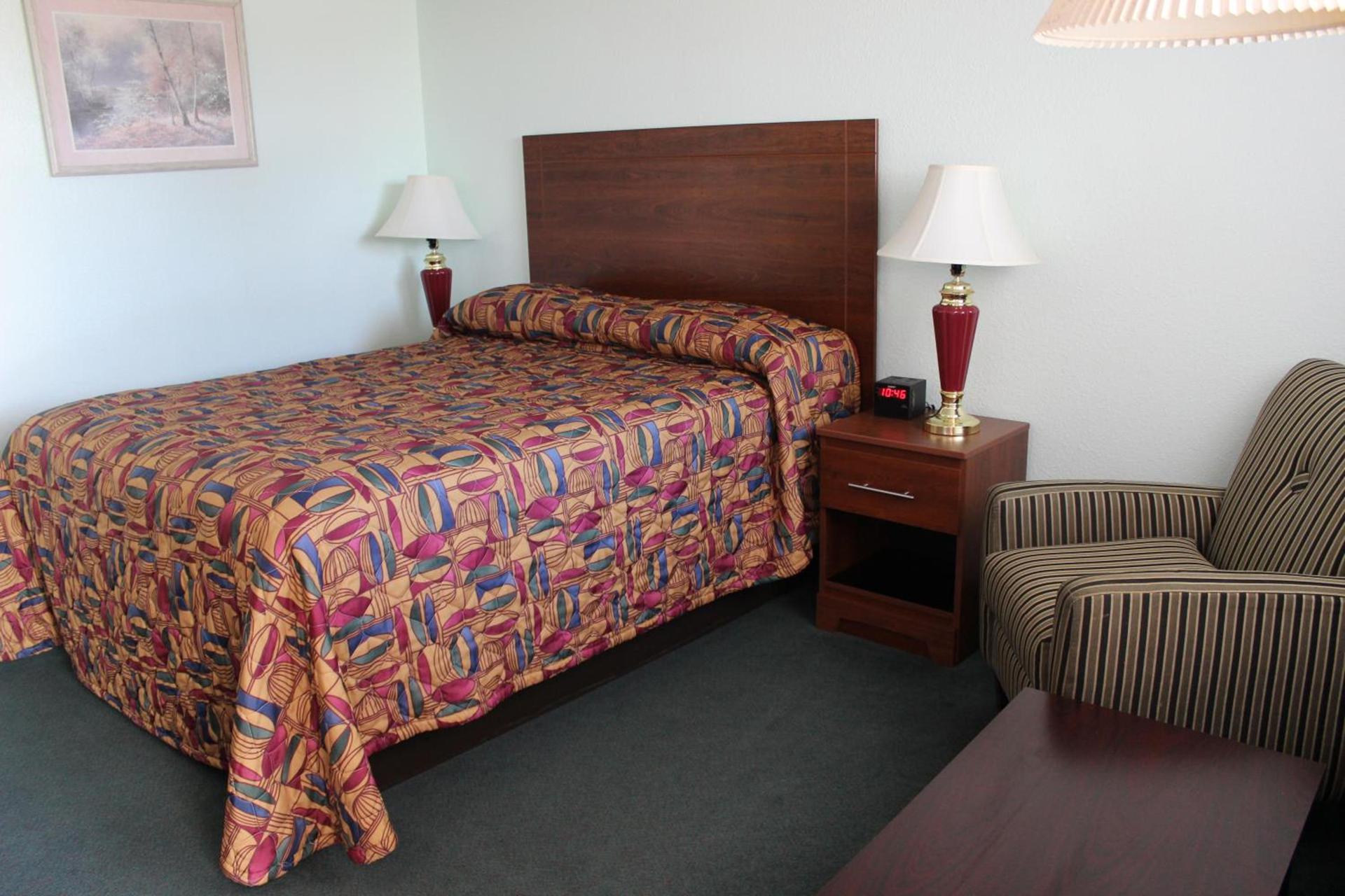 Safari Inn photo 35