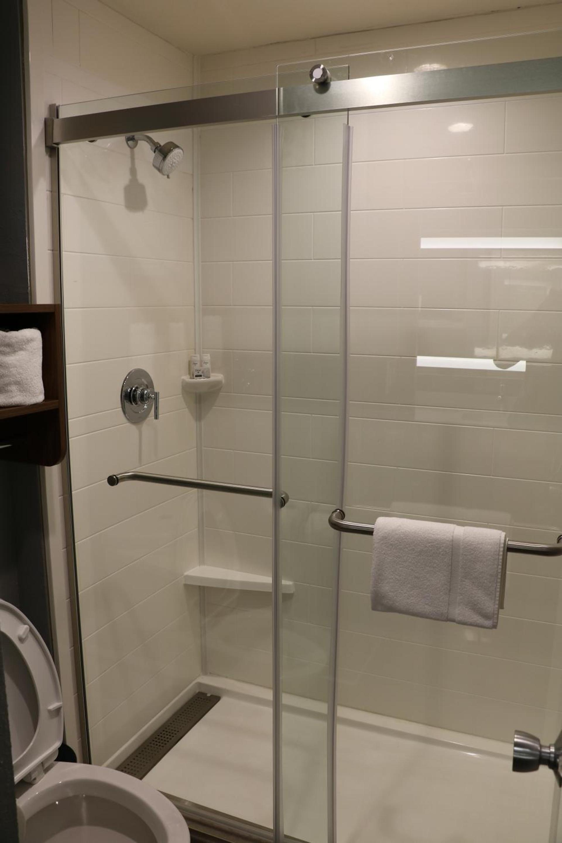 La Quinta by Wyndham Chicago Gurnee photo 34