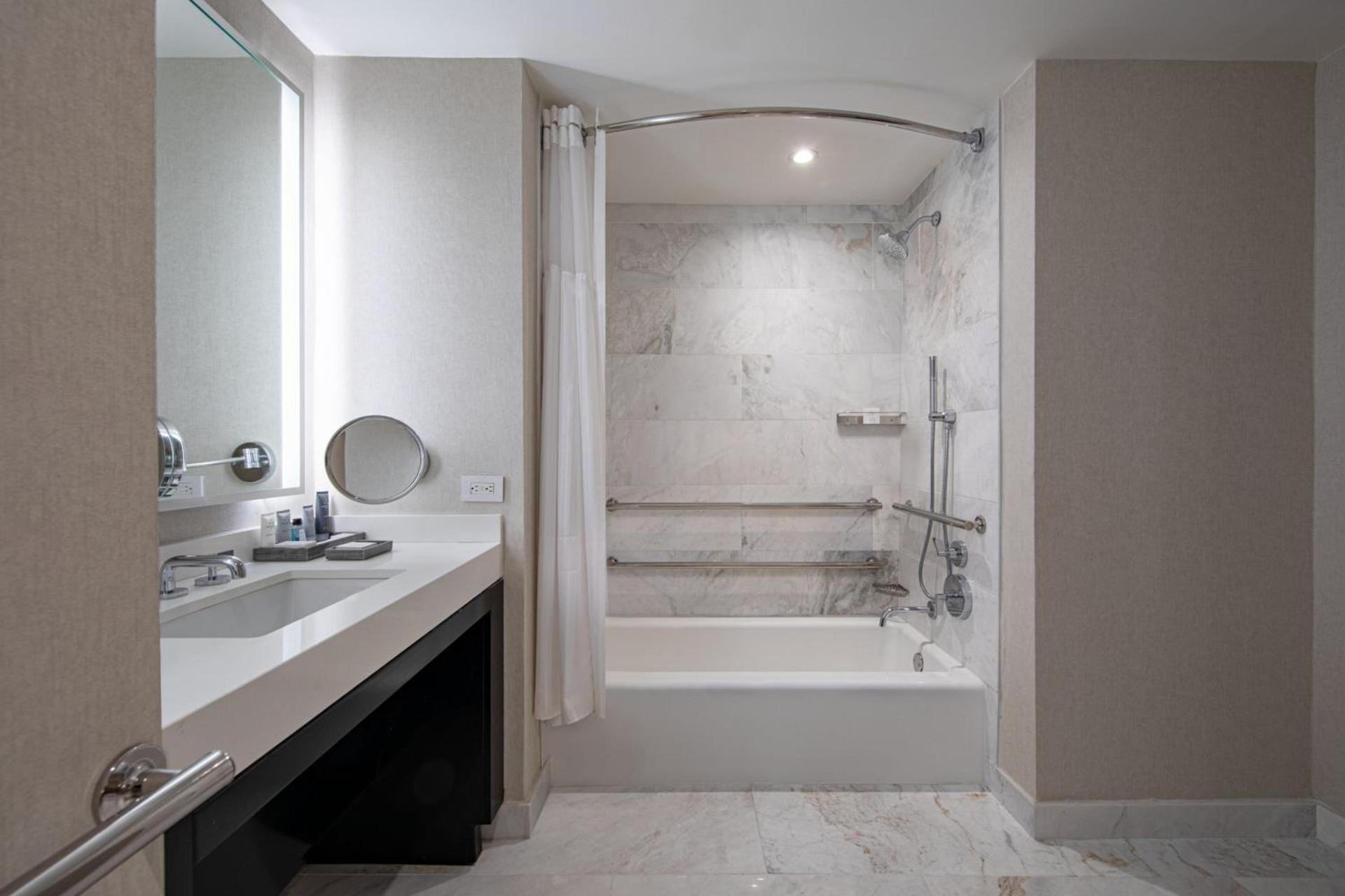 JW Marriott Essex House New York photo 24