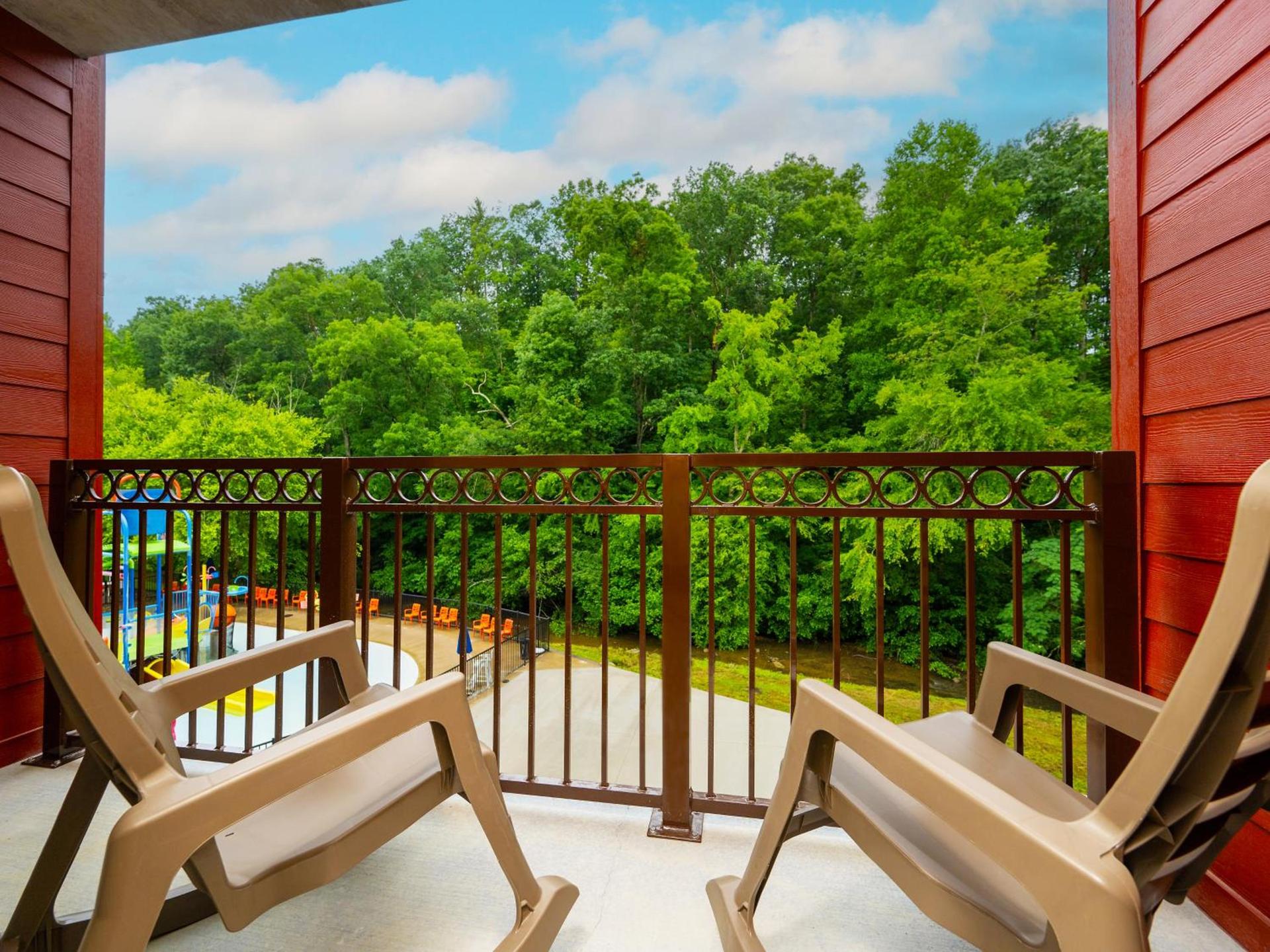 Country Cascades Waterpark Resort photo 13