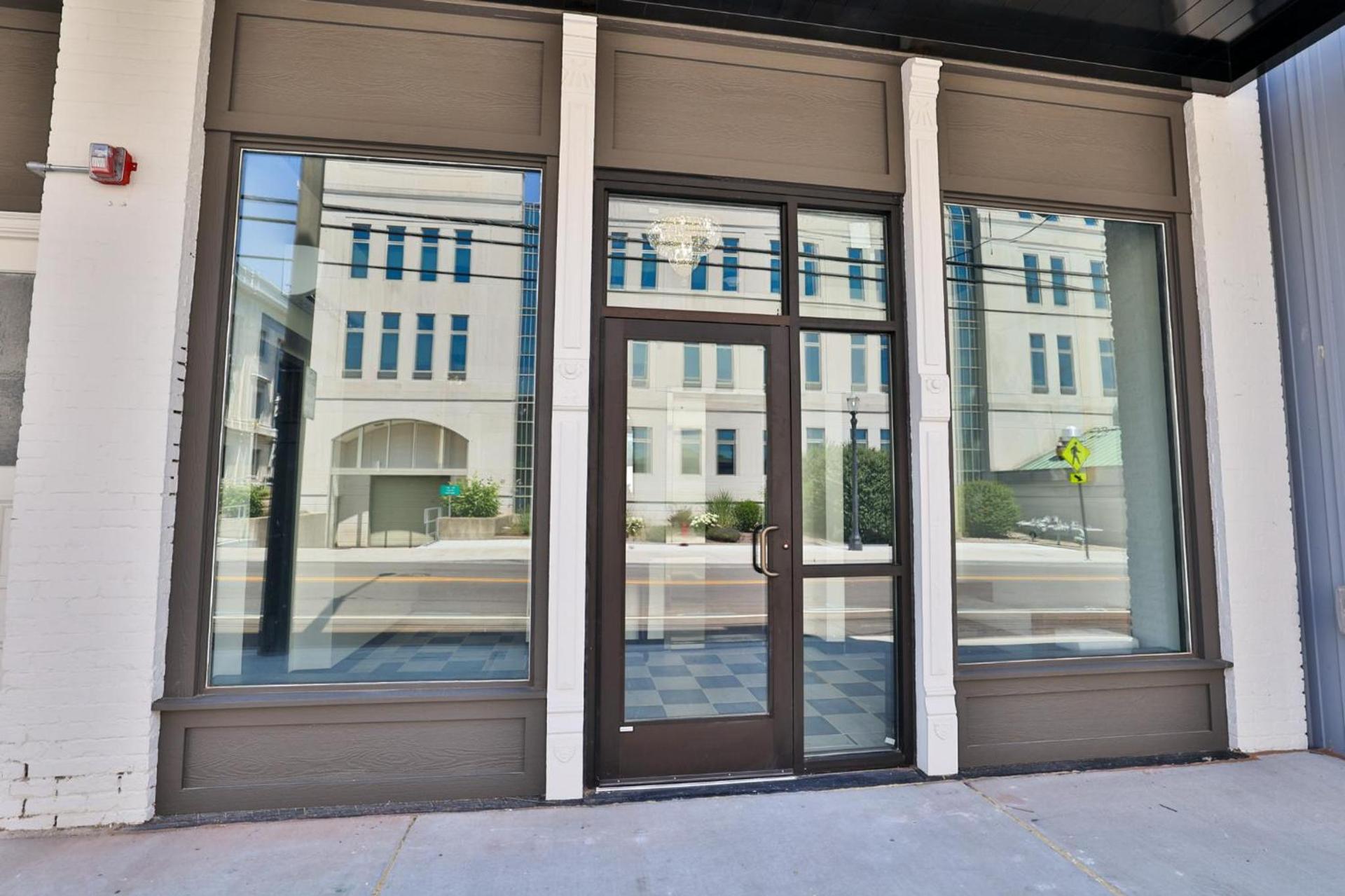 Urban Collective Boutique Hotel — hotel in Edwardsville