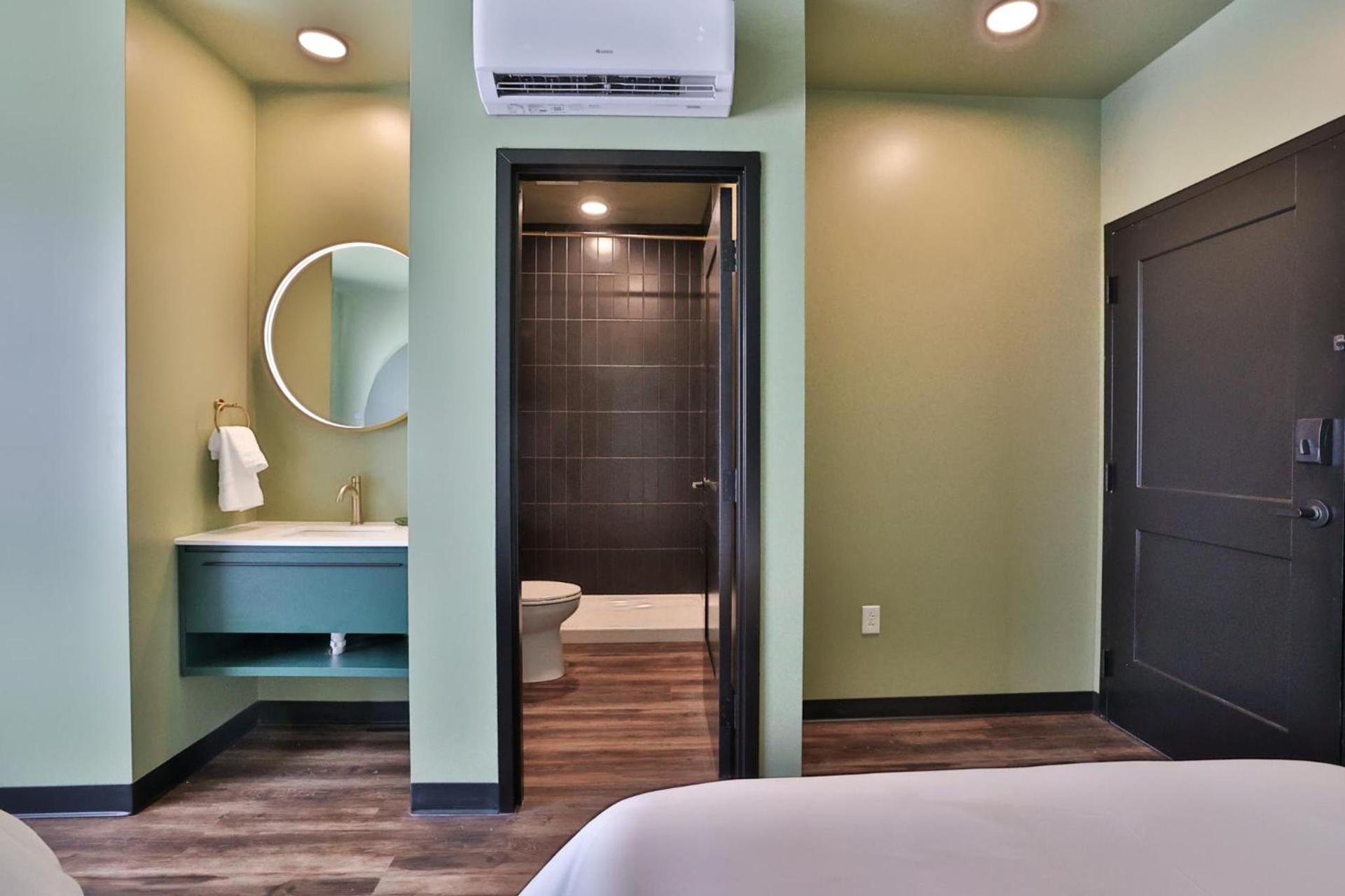 Urban Collective Boutique Hotel photo 14