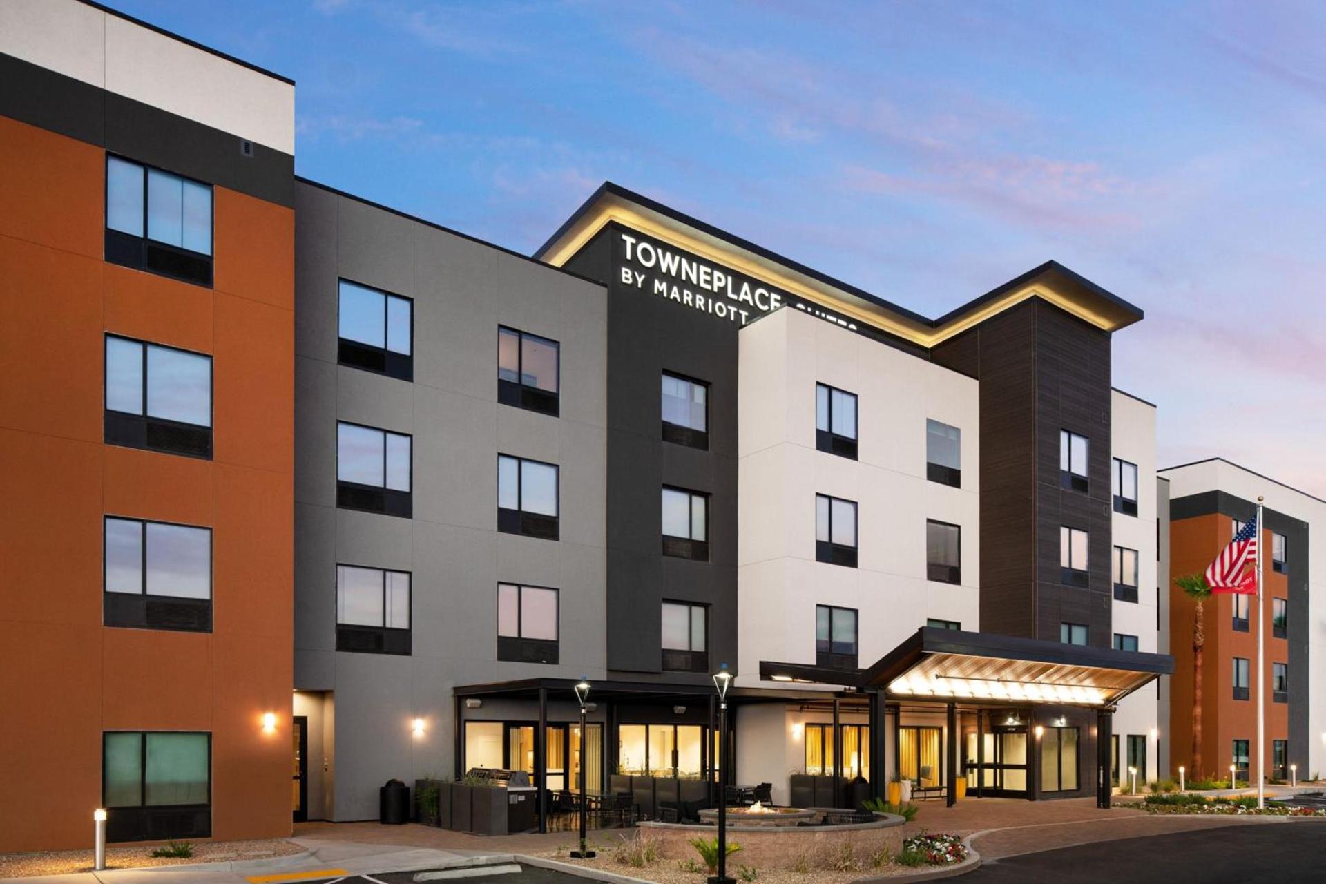 TownePlace Suites by Marriott Las Vegas North I-15 photo 10