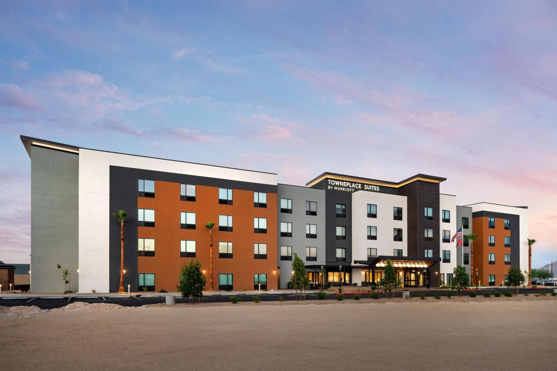 TownePlace Suites by Marriott Las Vegas North I-15 photo 11