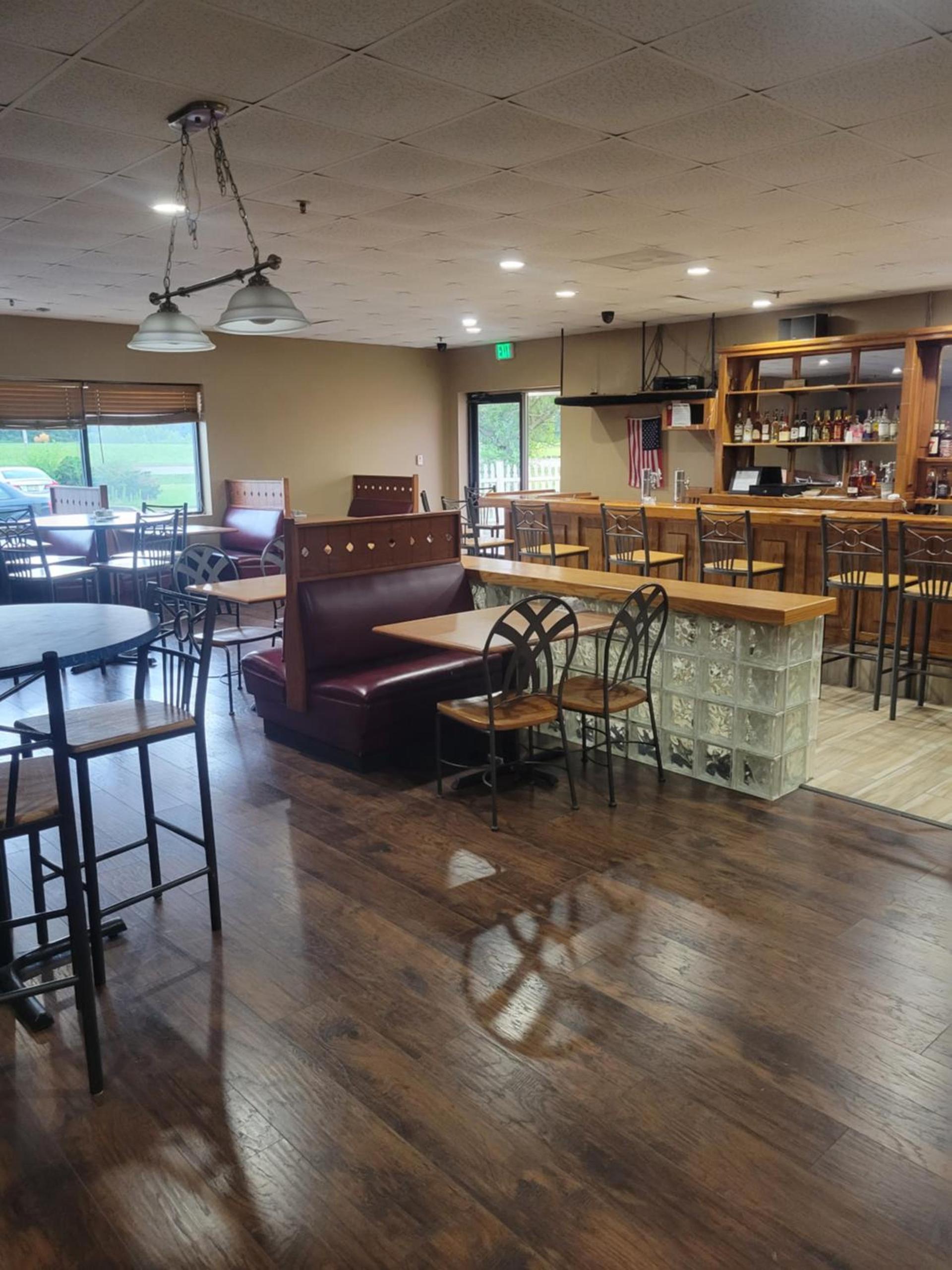 Quality Inn Grayville photo 32