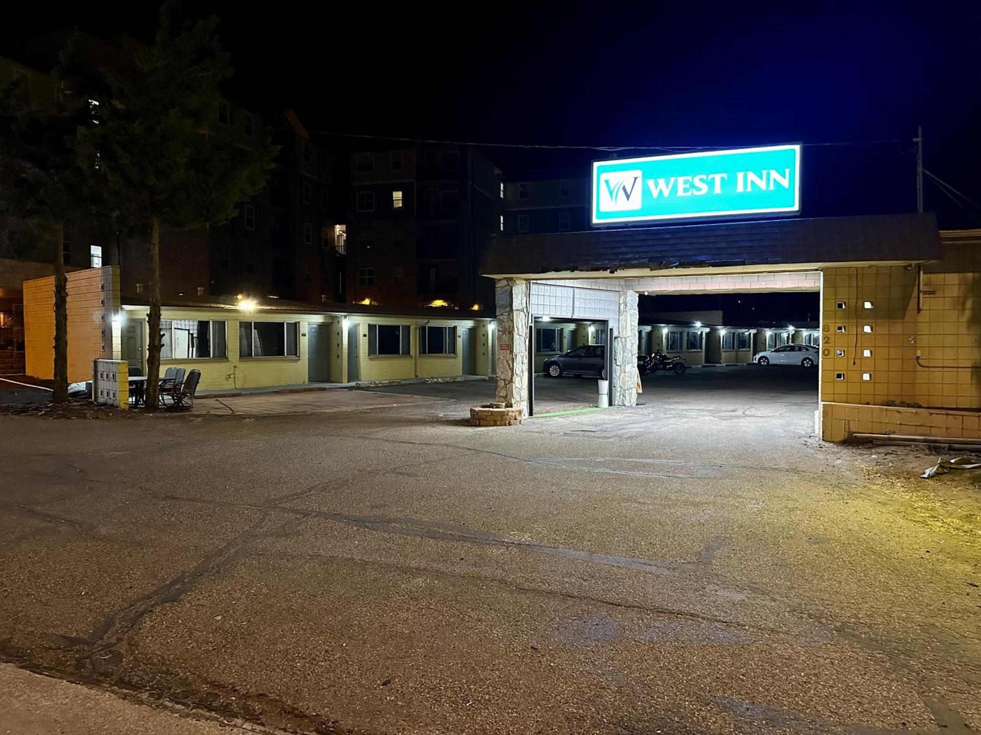 West Inn NAU - Downtown Flagstaff photo 3
