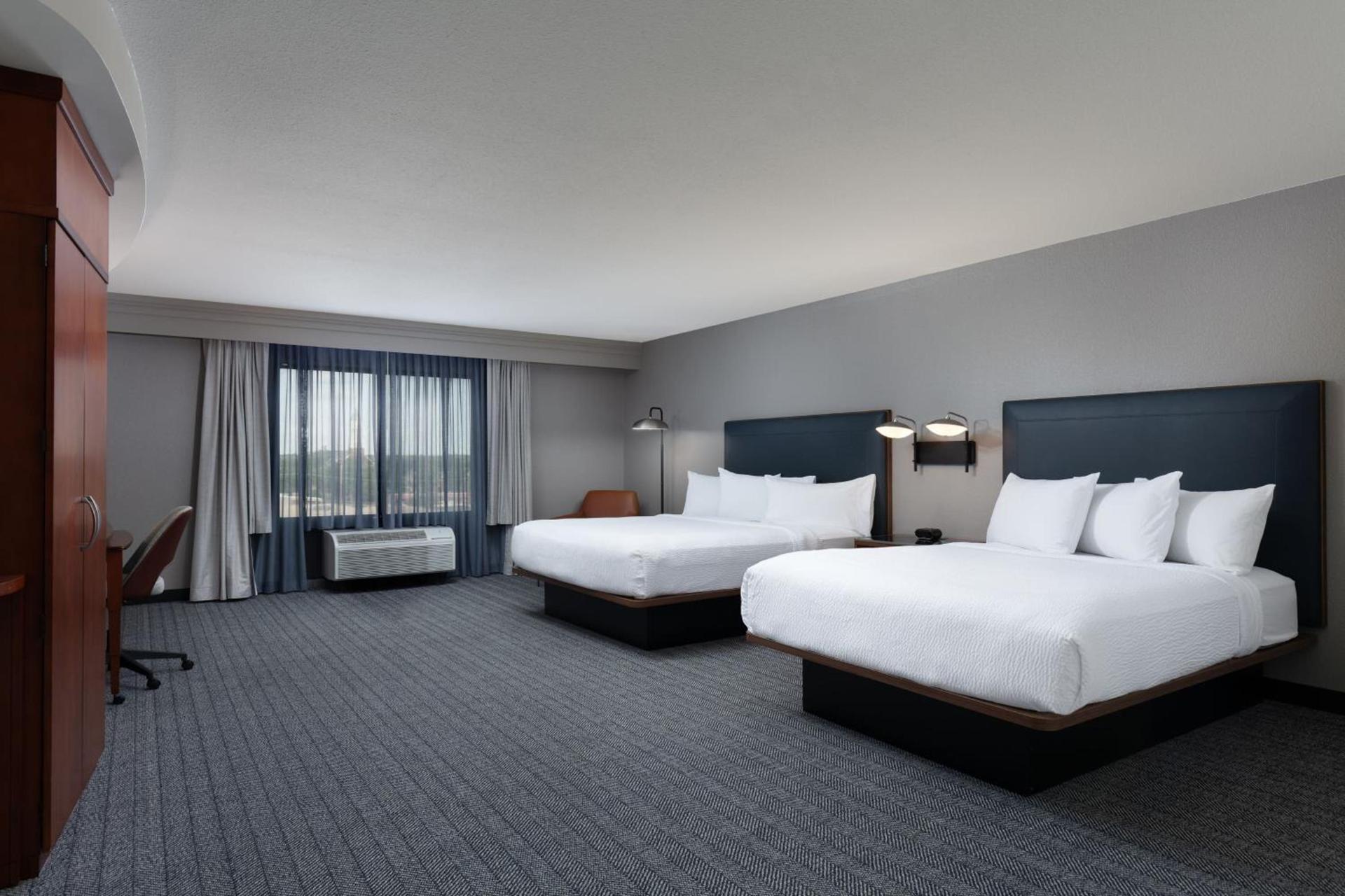 Courtyard by Marriott Wichita at Old Town photo 12