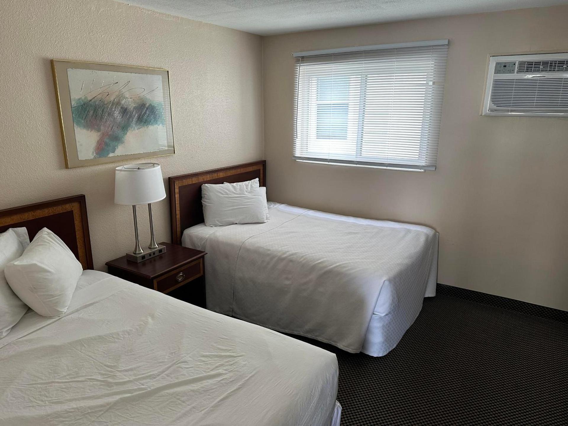 Diamond Crest Motel photo 10