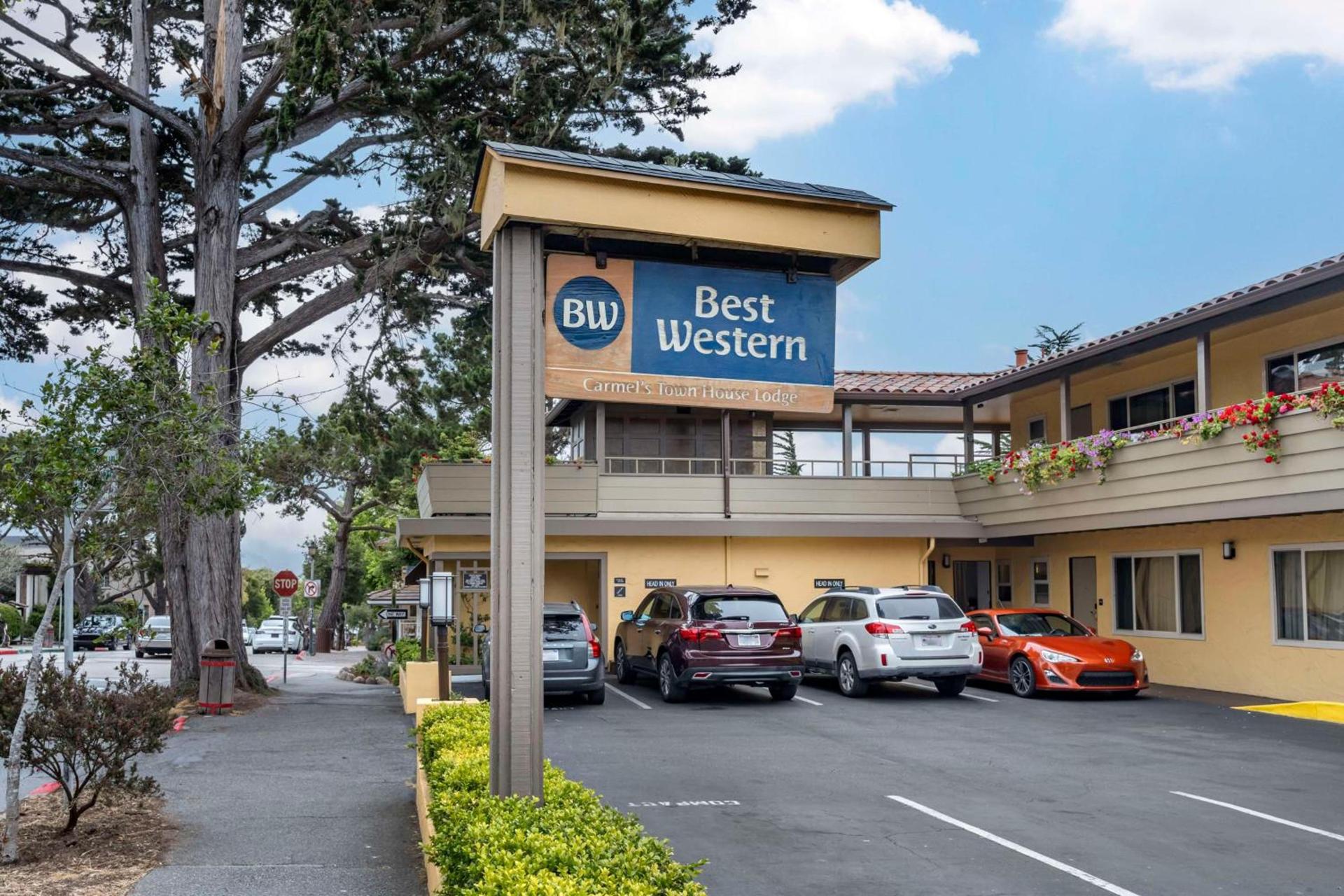 Best Western Carmel's Town House Lodge photo 4