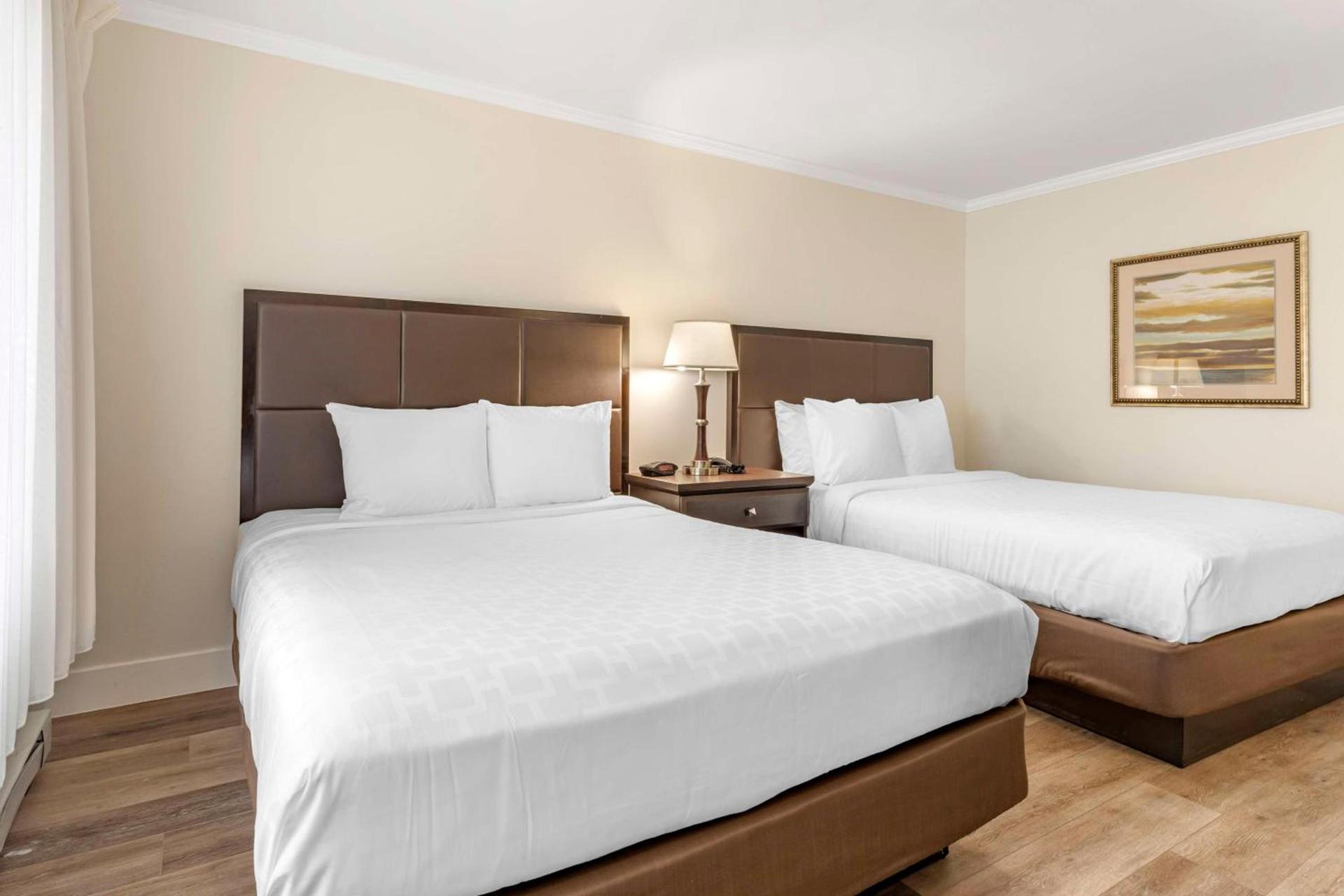 Best Western Carmel's Town House Lodge photo 13