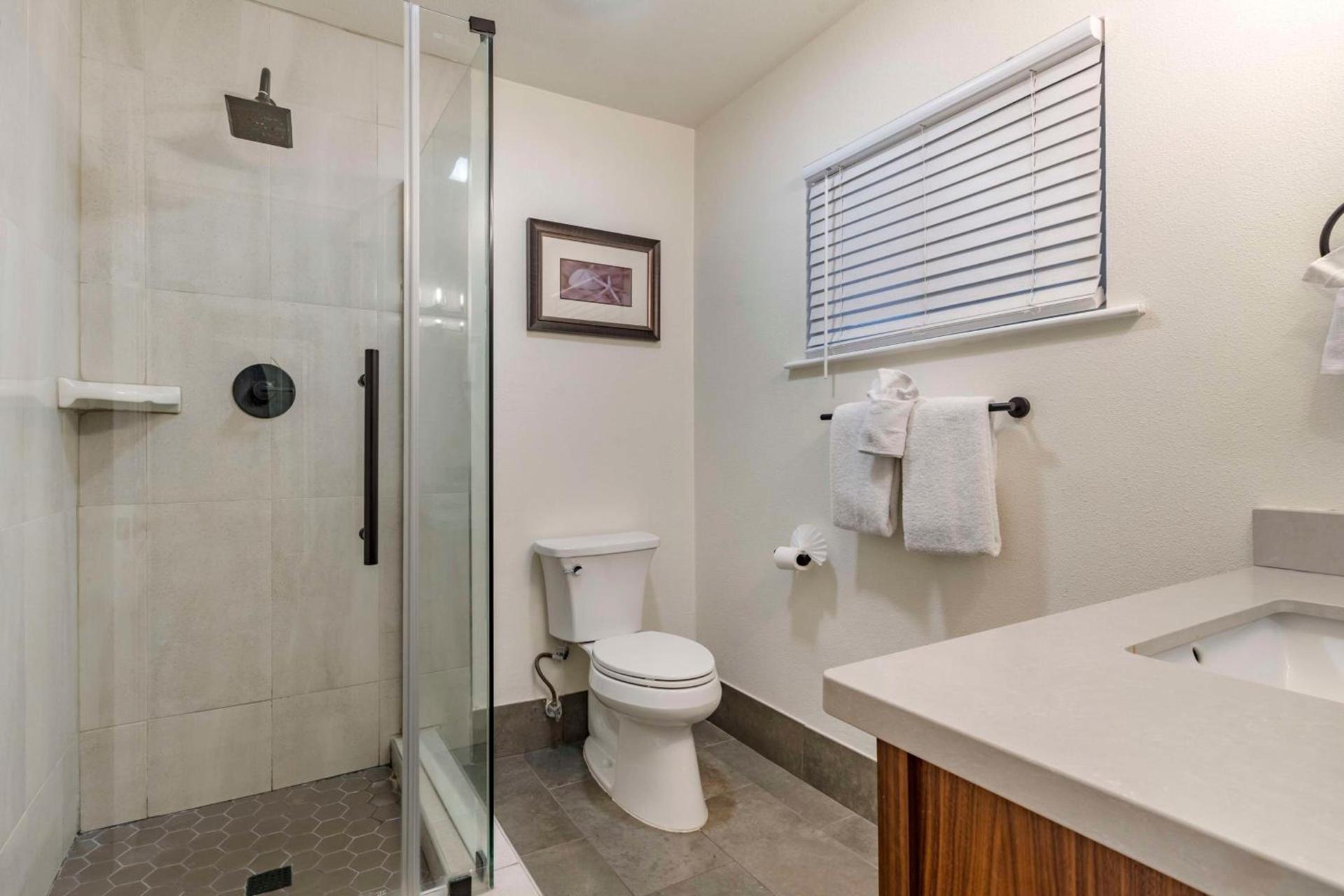 Best Western Carmel's Town House Lodge photo 14