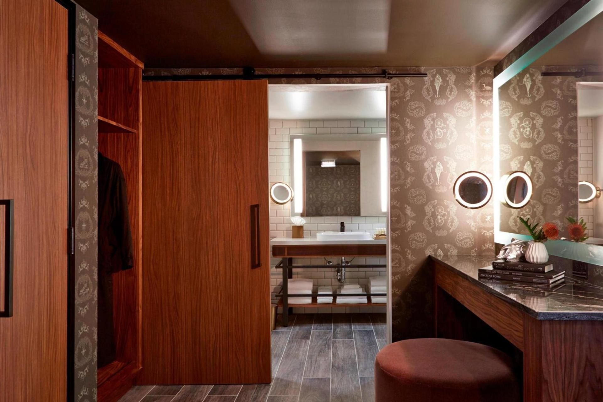 Renaissance Minneapolis Hotel, The Depot photo 25