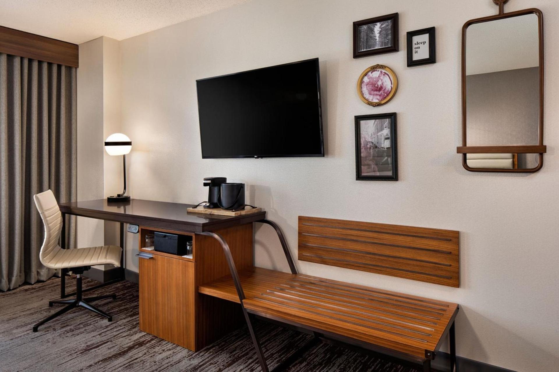 Renaissance Minneapolis Hotel, The Depot photo 9