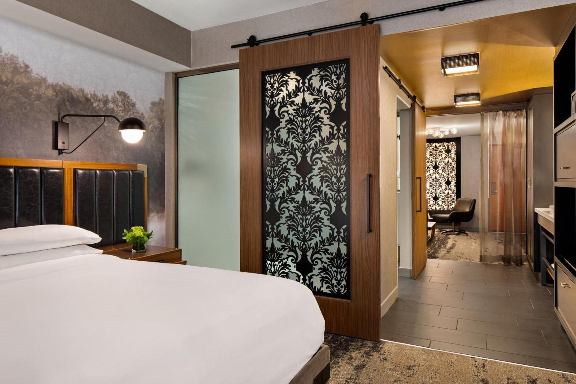 Renaissance Minneapolis Hotel, The Depot photo 17