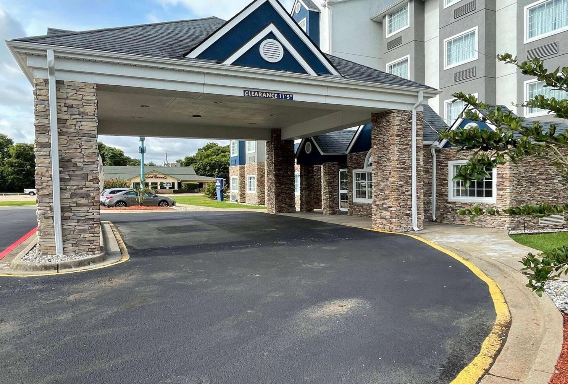 Microtel Inn & Suites by Wyndham Bossier City photo 3