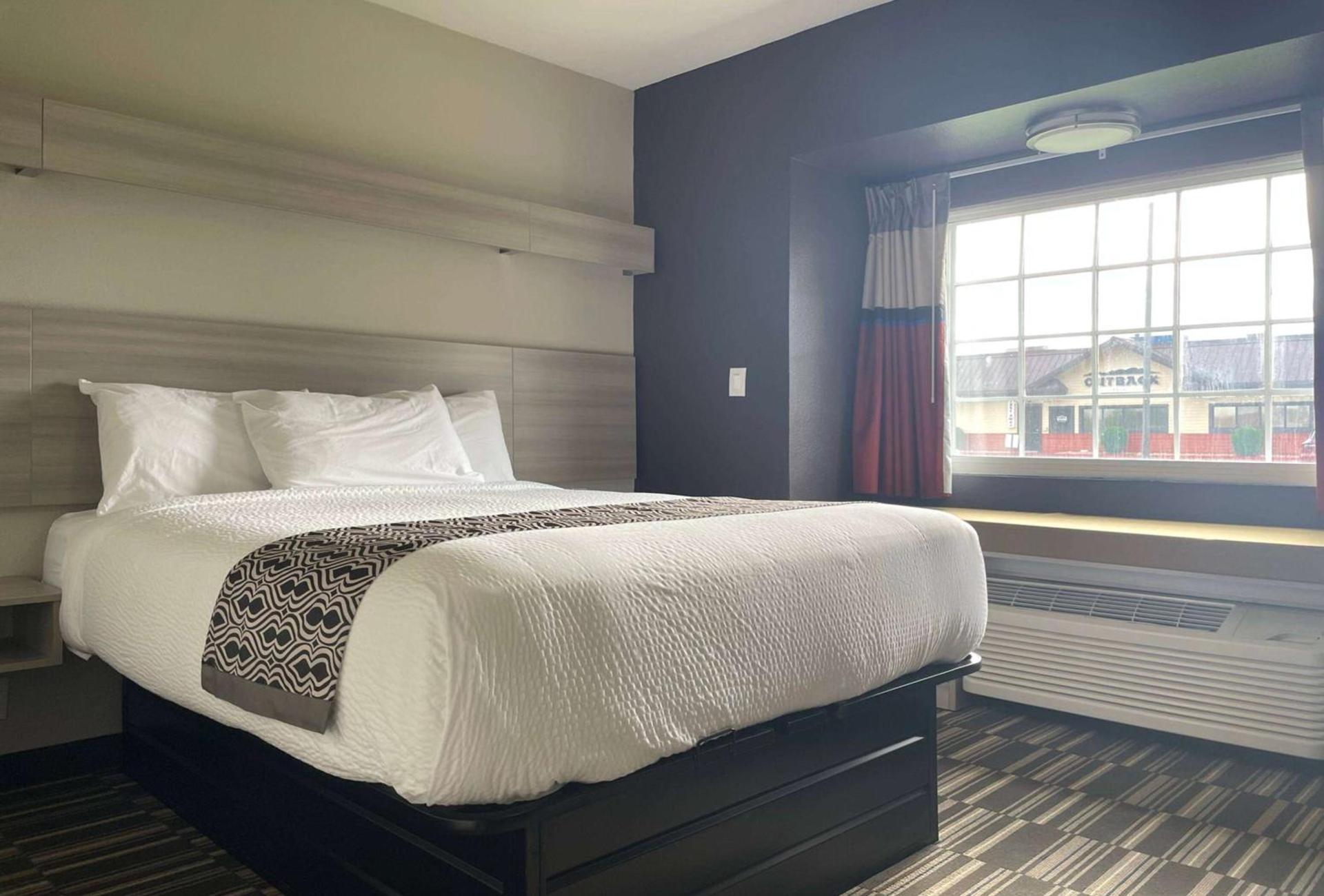 Microtel Inn & Suites by Wyndham Bossier City photo 15